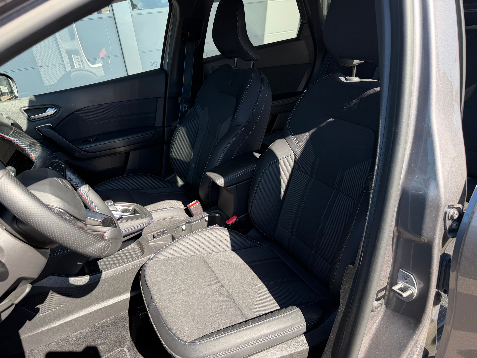 RENAULT Symbioz 1.6 E-Tech esprit Alpine-image-5