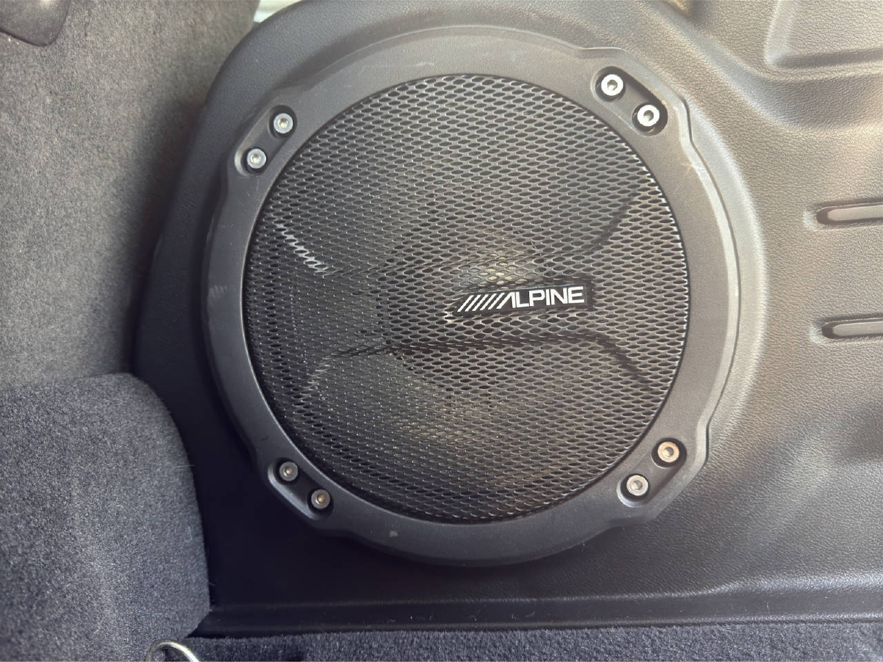 JEEP Wrangler 2.0 Turbo 4xe Sahara Unlimited-image-16