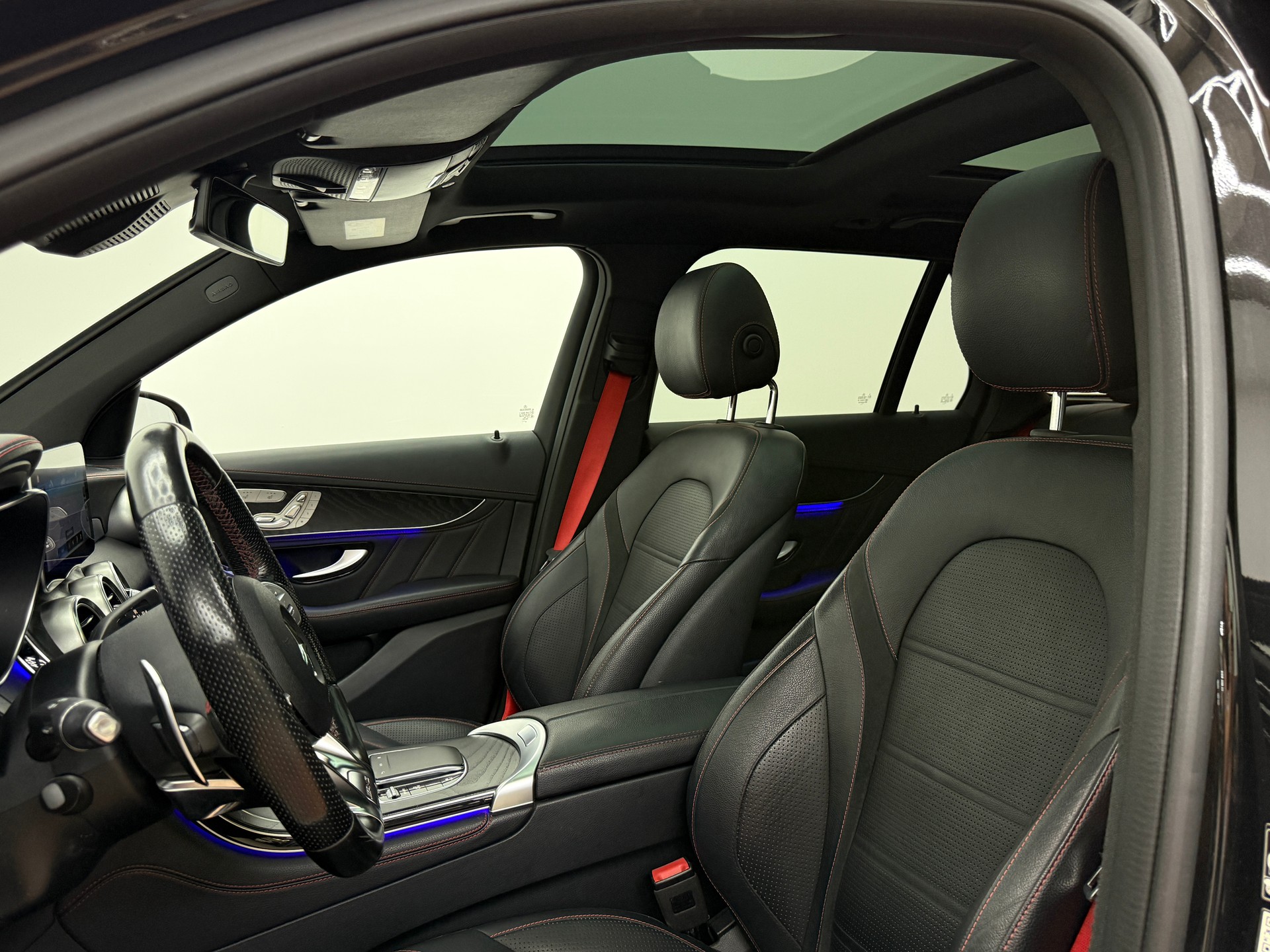MERCEDES-BENZ GLC 43 AMG 4Matic 9G-Tronic-image-18