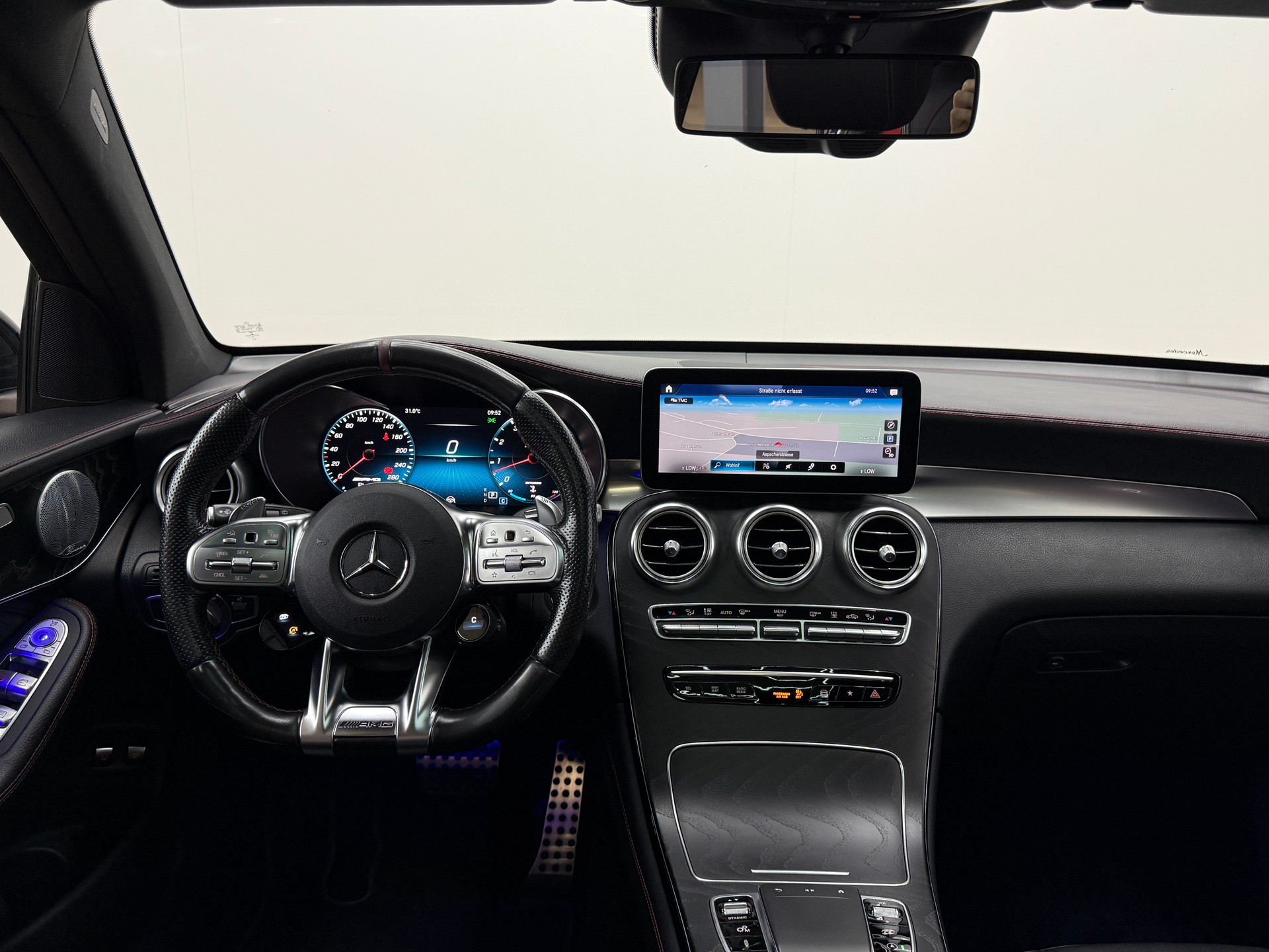 MERCEDES-BENZ GLC 43 AMG 4Matic 9G-Tronic-image-25
