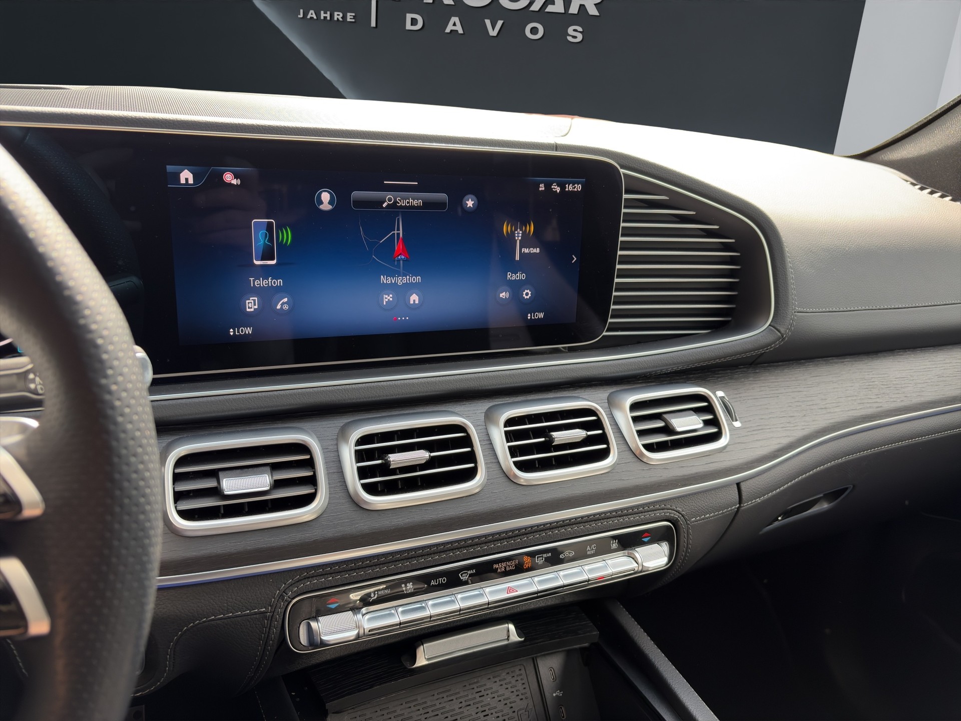 MERCEDES-BENZ GLE 400 e EQ Star AMG Line 4matic-image-11