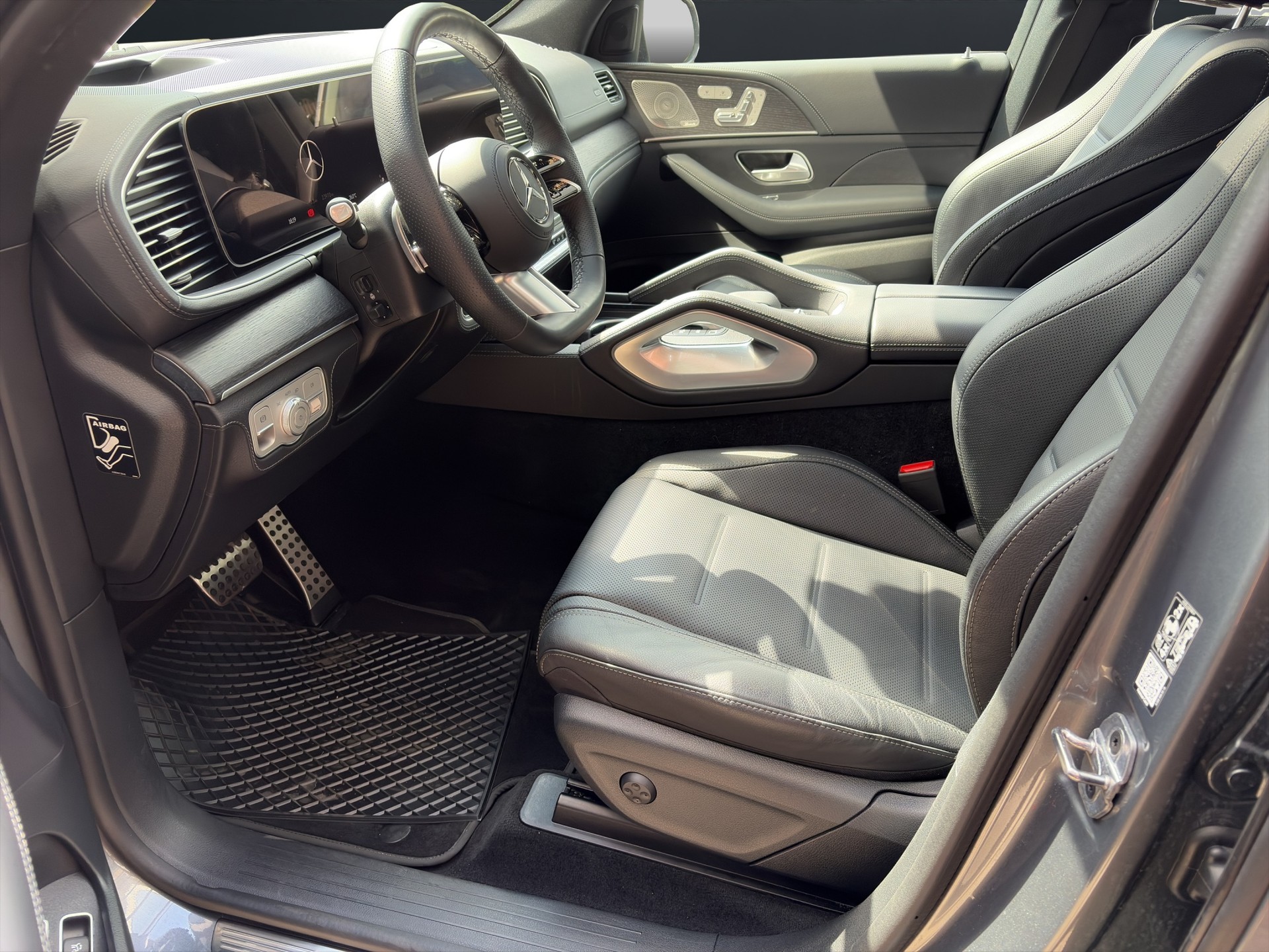 MERCEDES-BENZ GLE 400 e EQ Star AMG Line 4matic-image-7