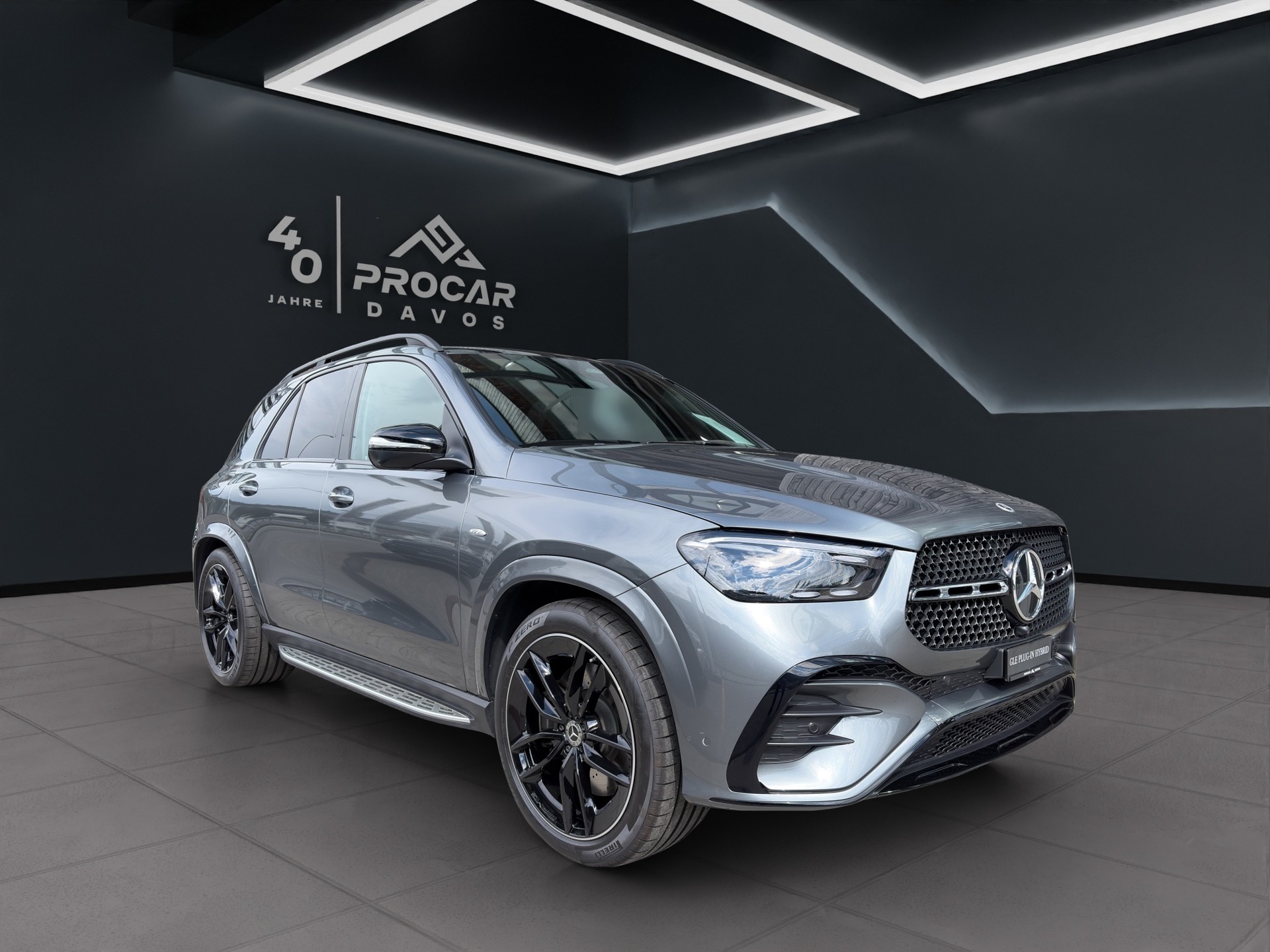 MERCEDES-BENZ GLE 400 e EQ Star AMG Line 4matic-image-0