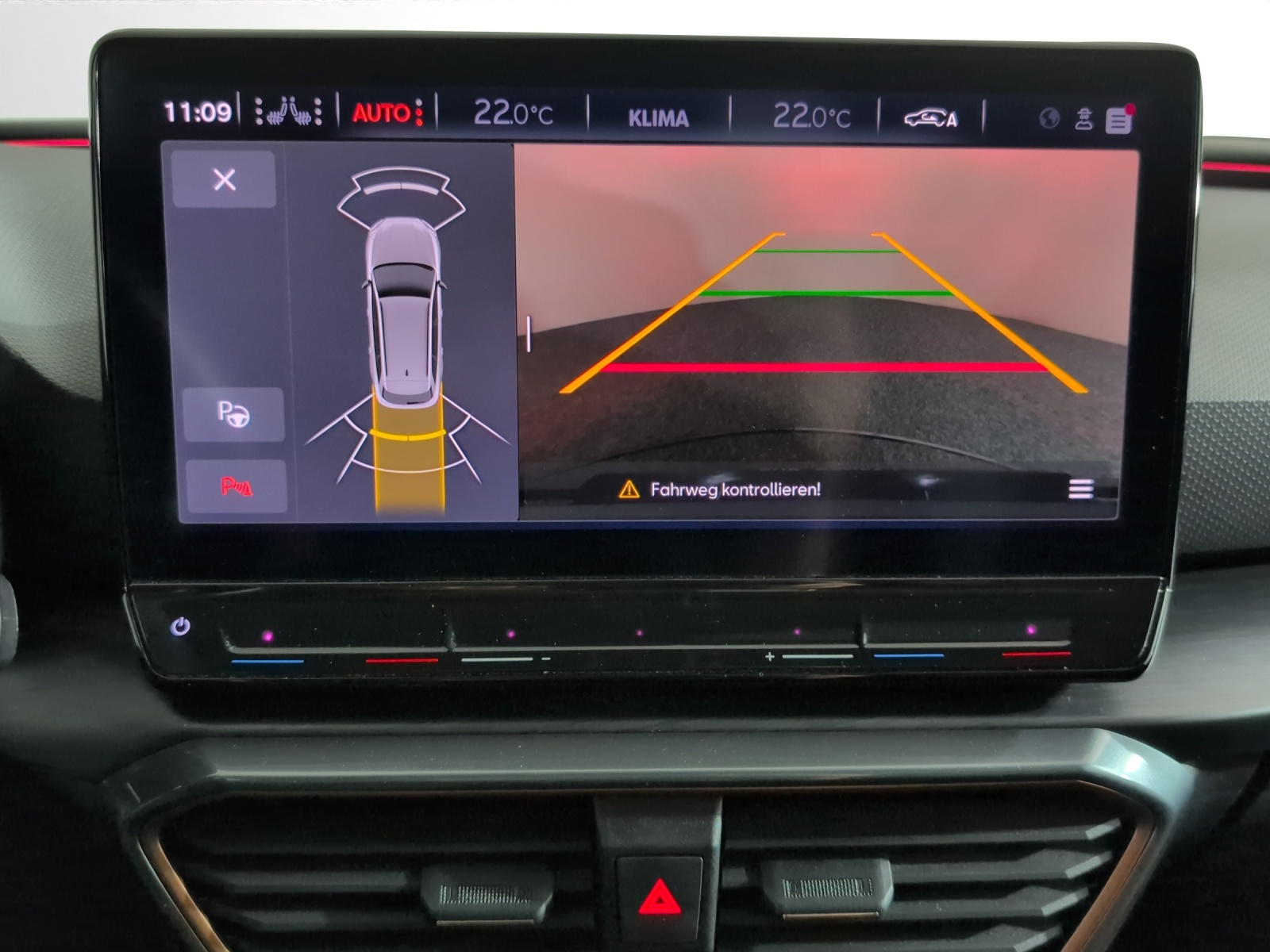 CUPRA LEON ST 2.0 TSI VZ DSG 4Drive-image-12