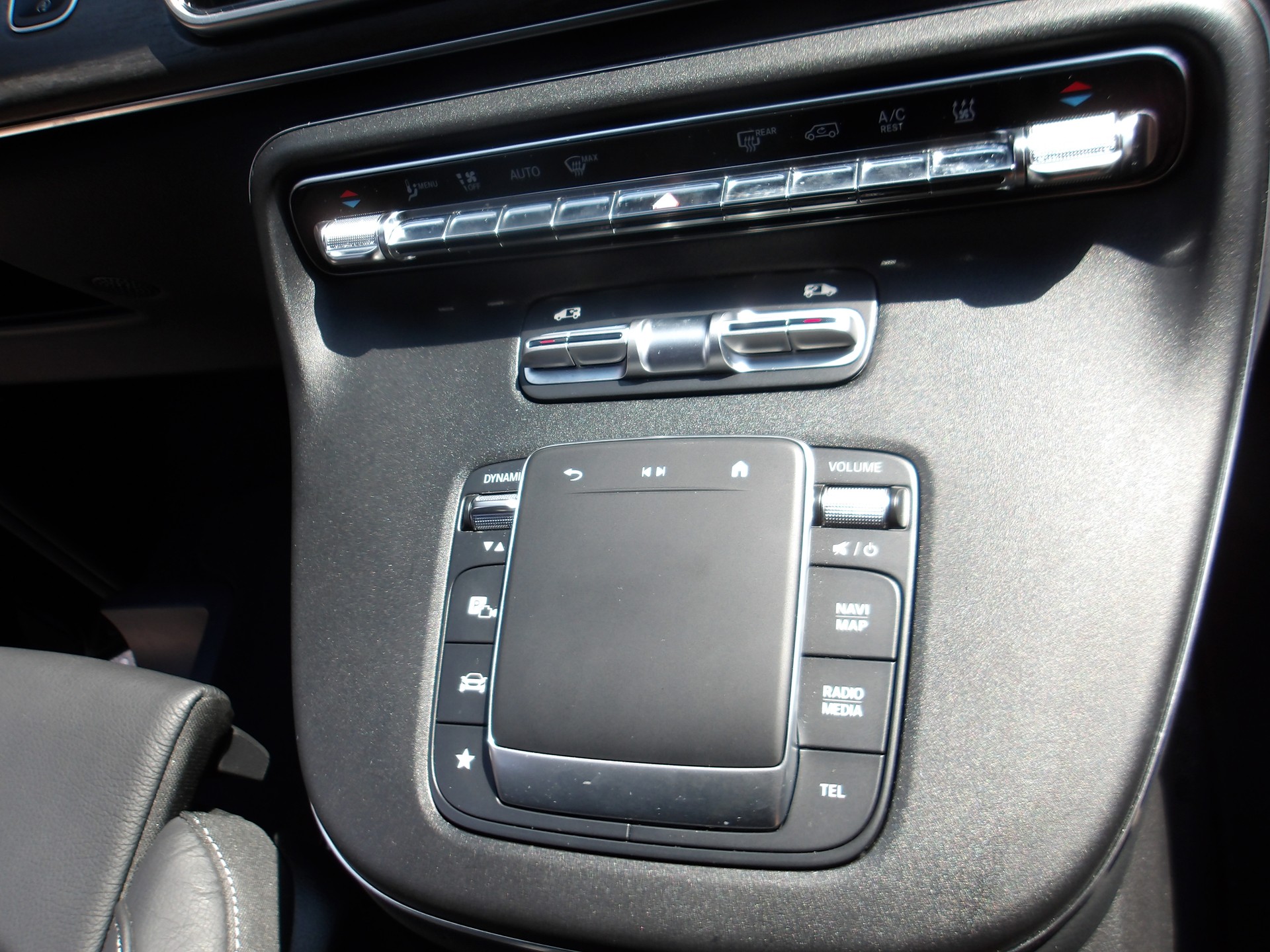 MERCEDES-BENZ V 300 d lang Style 9G-Tronic-image-12