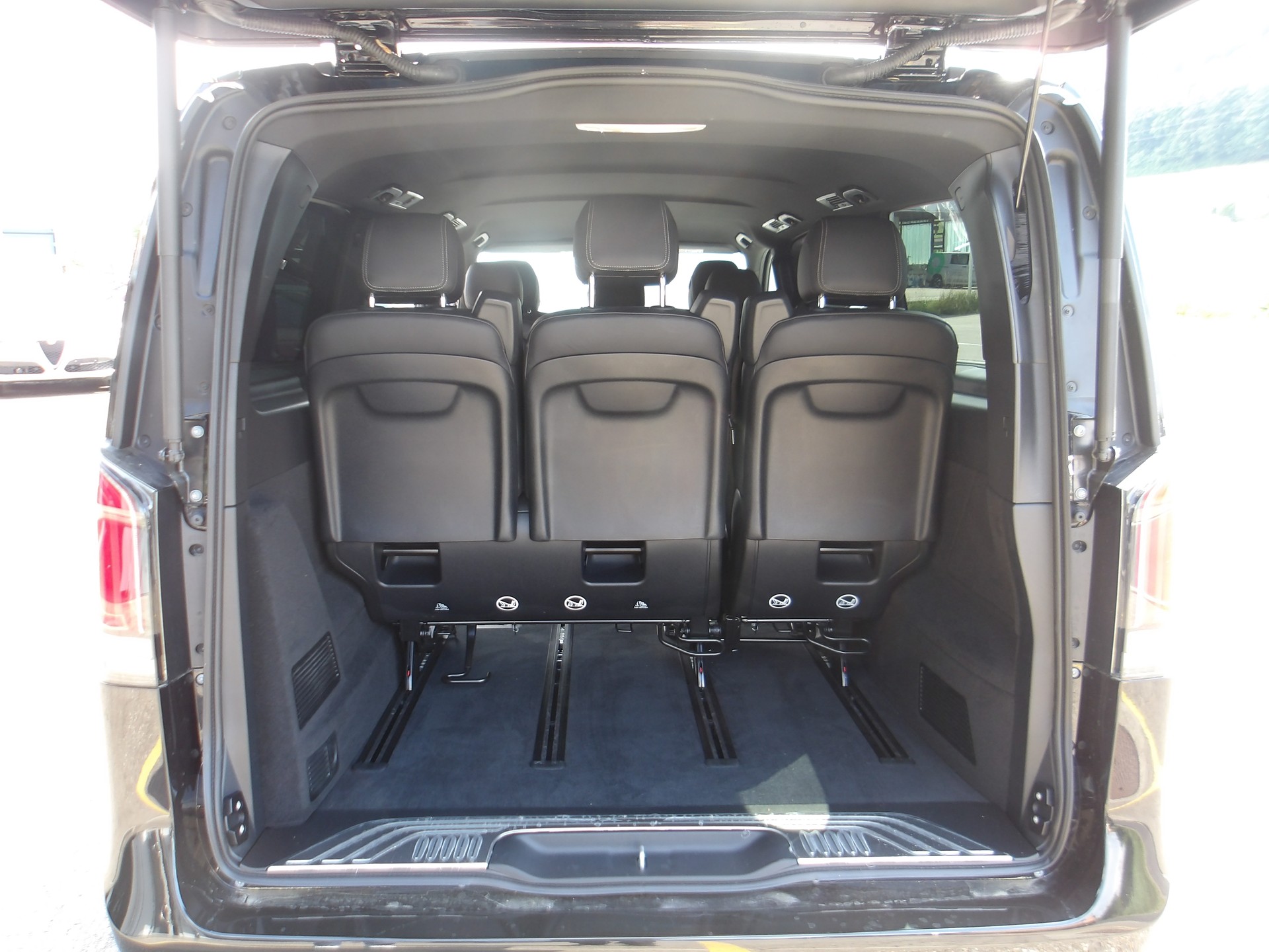 MERCEDES-BENZ V 300 d lang Style 9G-Tronic-image-10