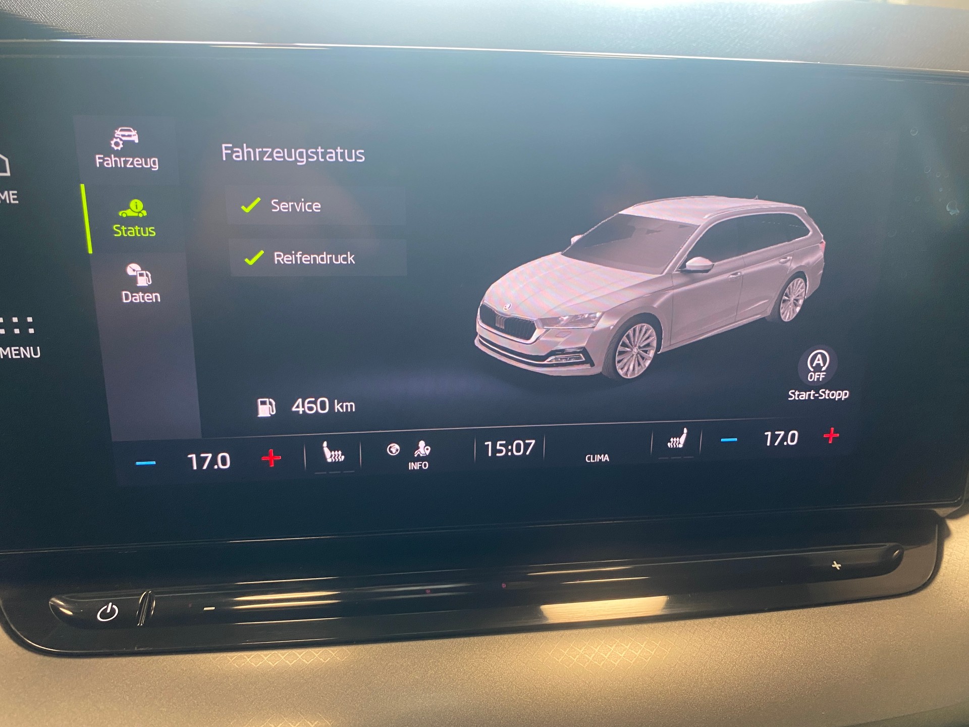 SKODA Octavia Combi 2.0 TDI DSG Ambition-image-13