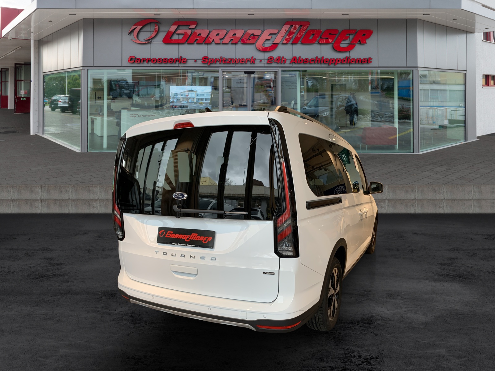 FORD Tourneo Grand Connect 150 Active PHEV-image-4