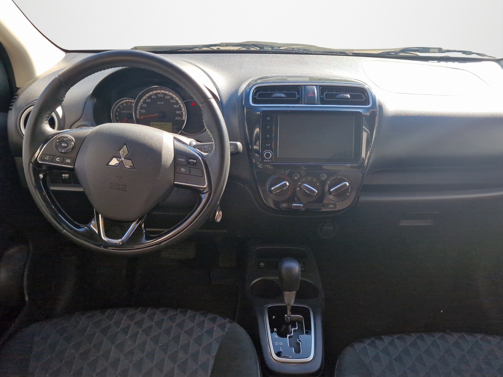 MITSUBISHI Space Star 1.2 CVT Invite-image-11