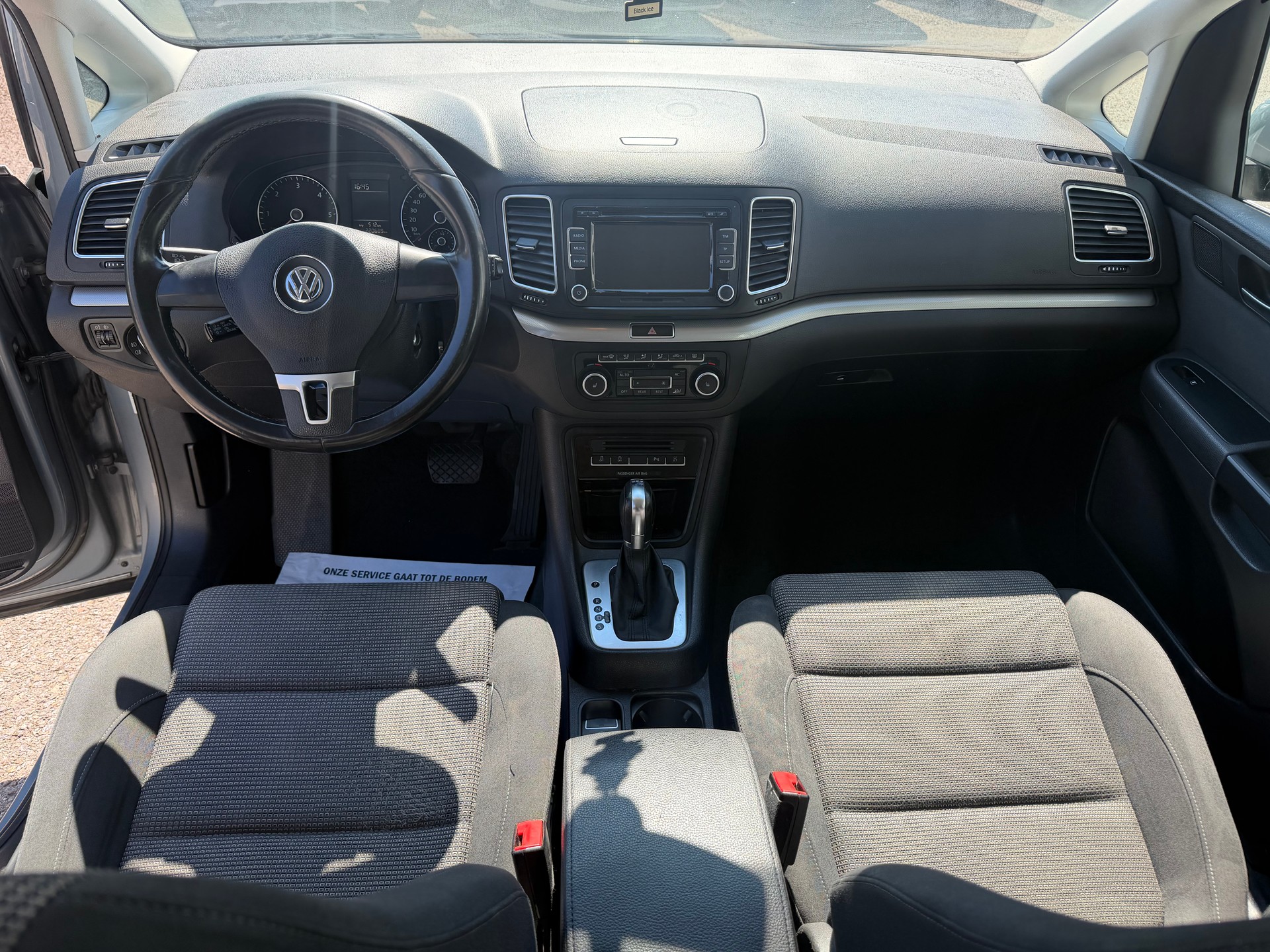 VW Sharan 2.0 TDI BMT Comfortline DSG-image-11