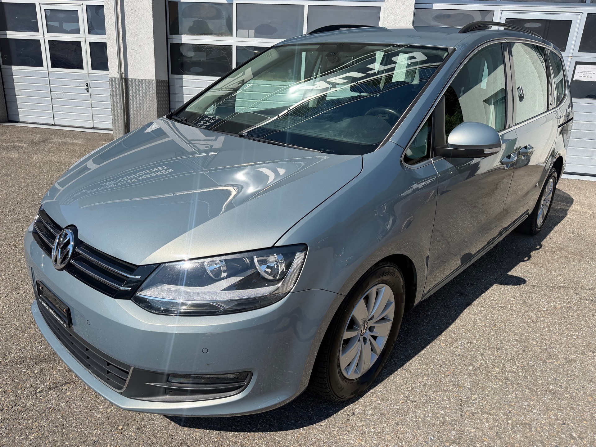 VW Sharan 2.0 TDI BMT Comfortline DSG-image-0