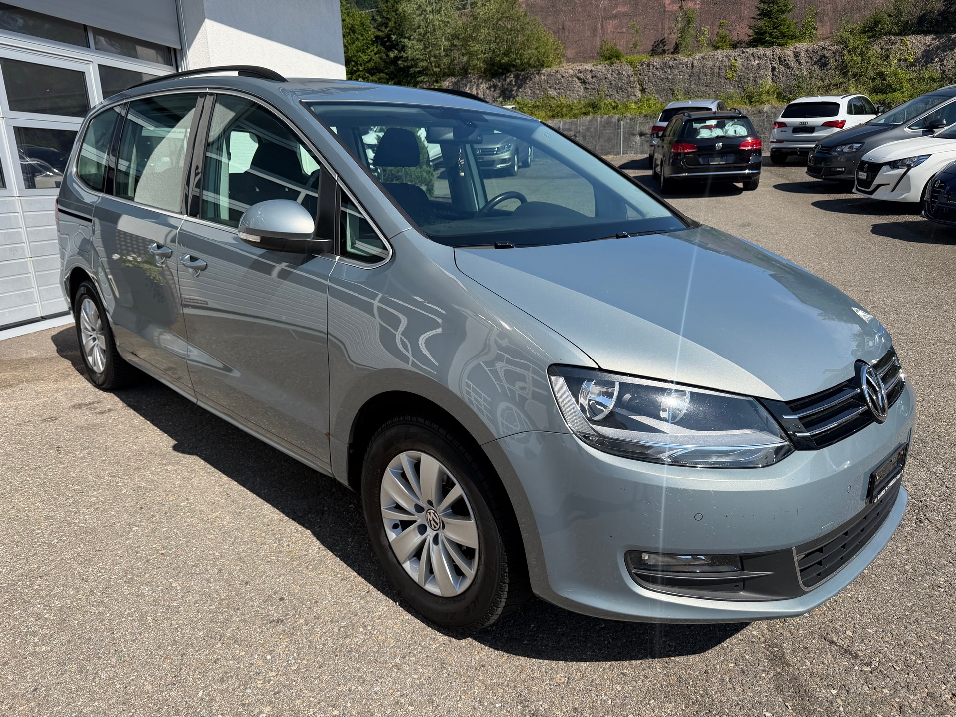 VW Sharan 2.0 TDI BMT Comfortline DSG-image-3