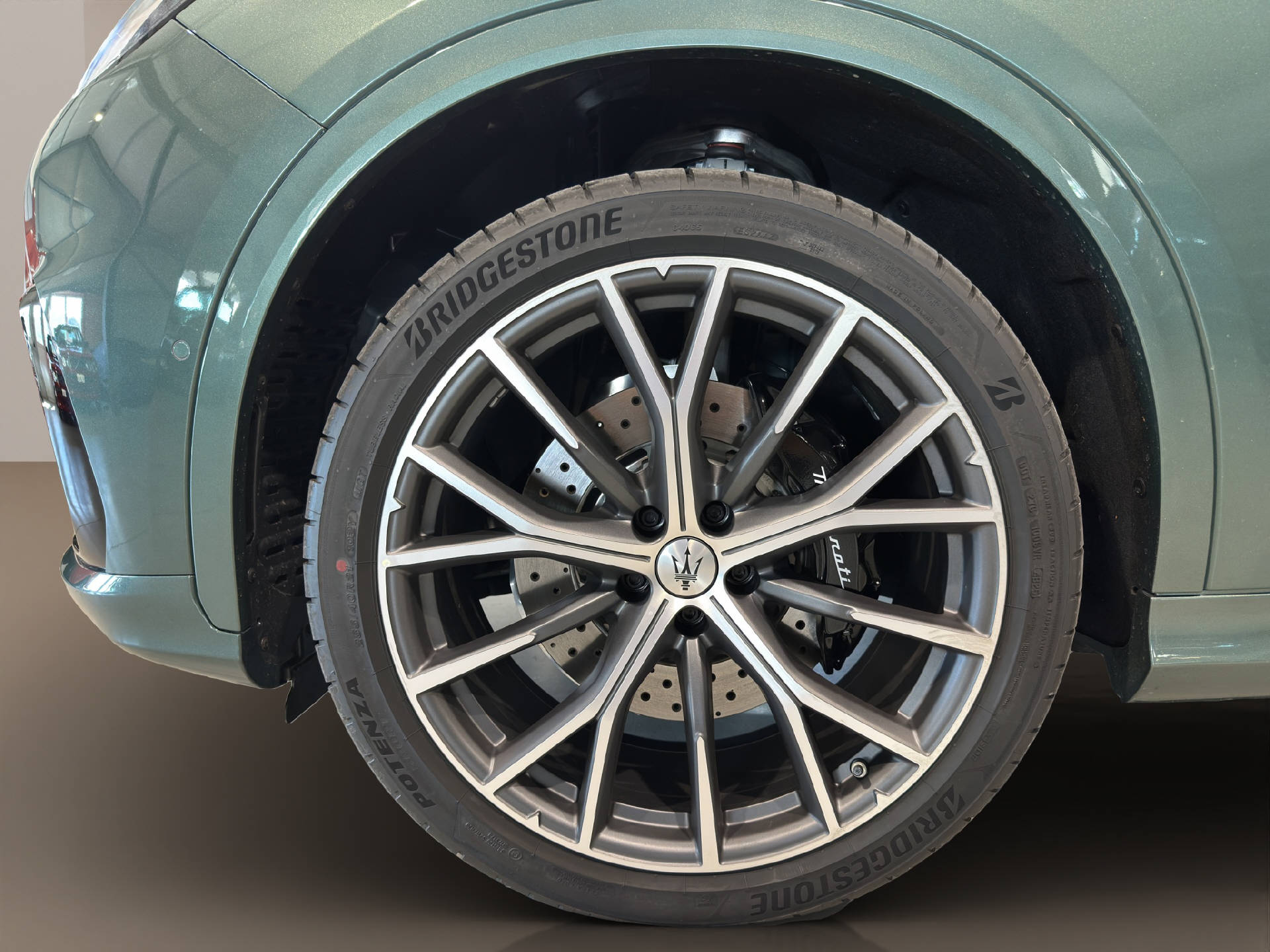 MASERATI Grecale 3.0 V6 Trofeo-image-18