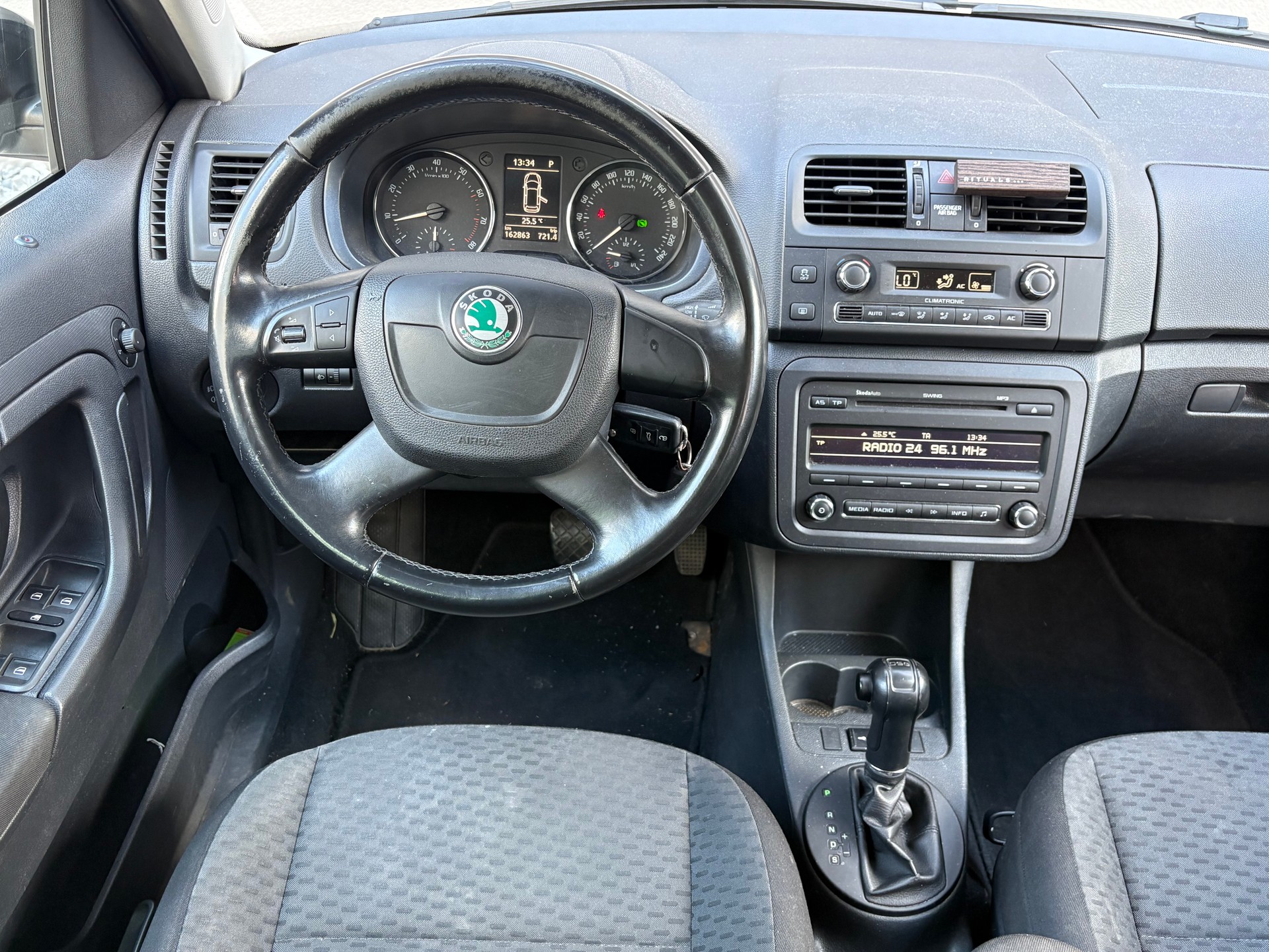 SKODA Roomster 1.2 TSI Ambition (DSG Automat) Frisch ab MFK-image-12