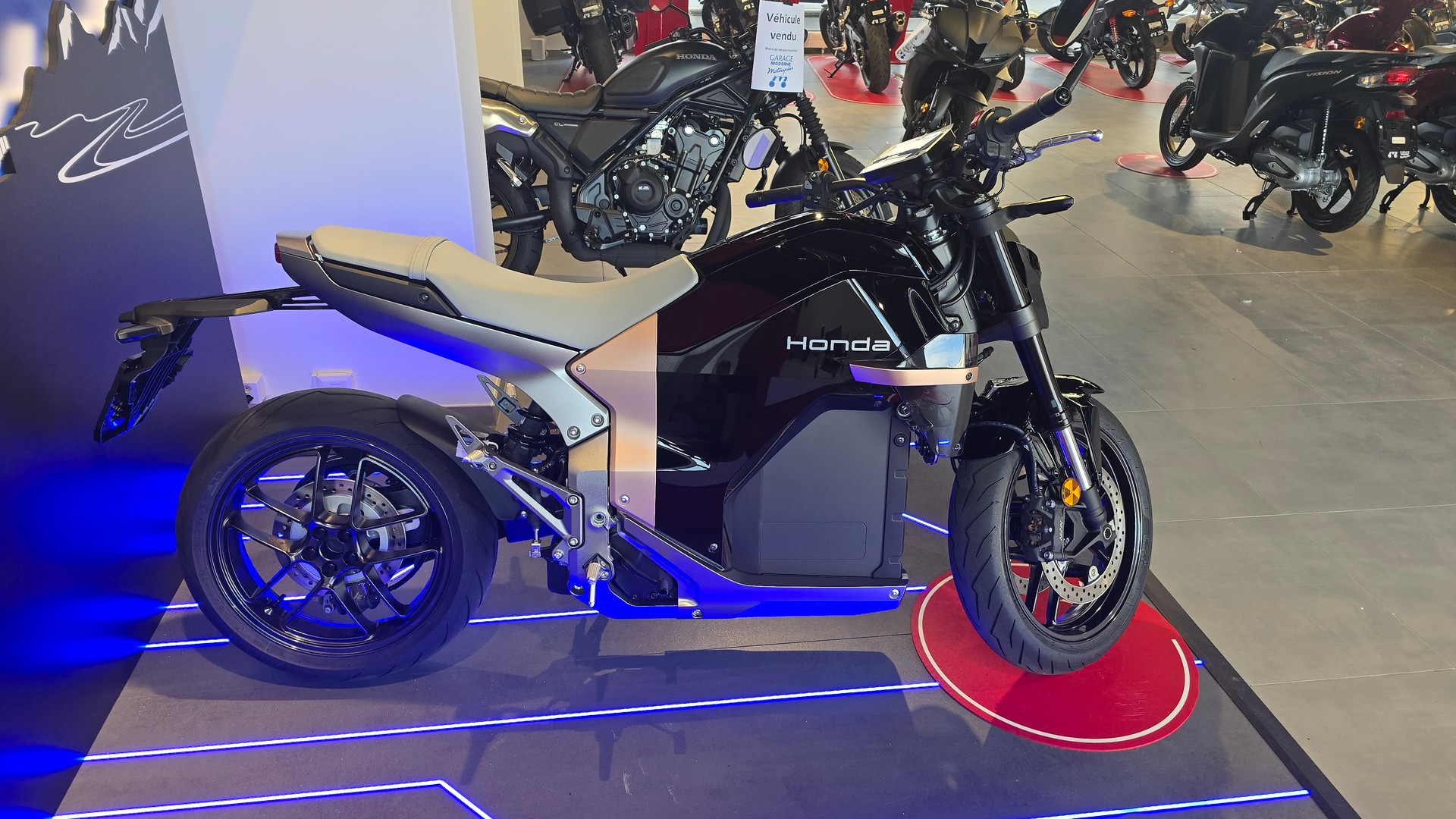 HONDA WN7-image-2