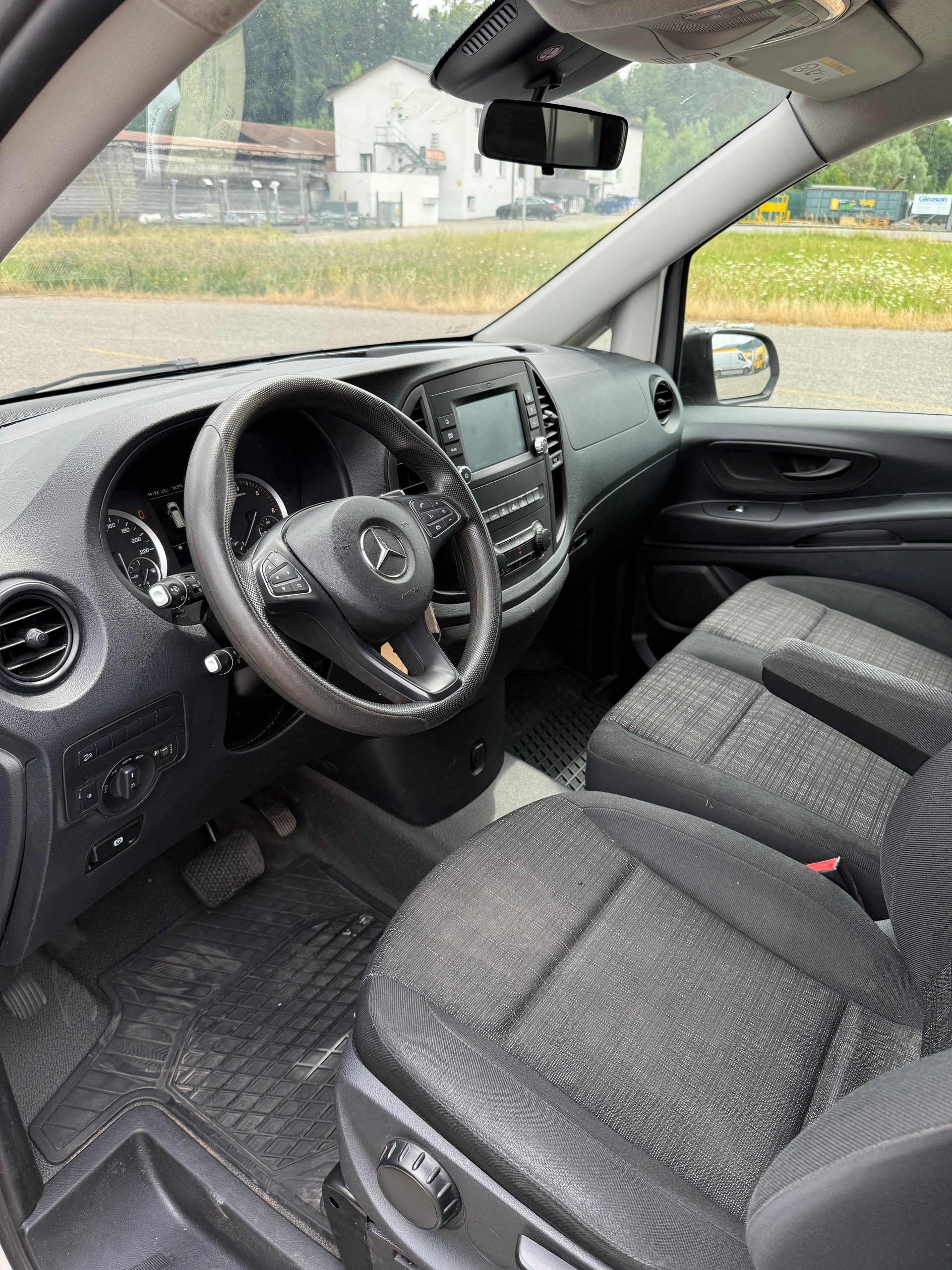 MERCEDES-BENZ Vito 119 CDI Lang 4Matic 7G-Tronic-image-8