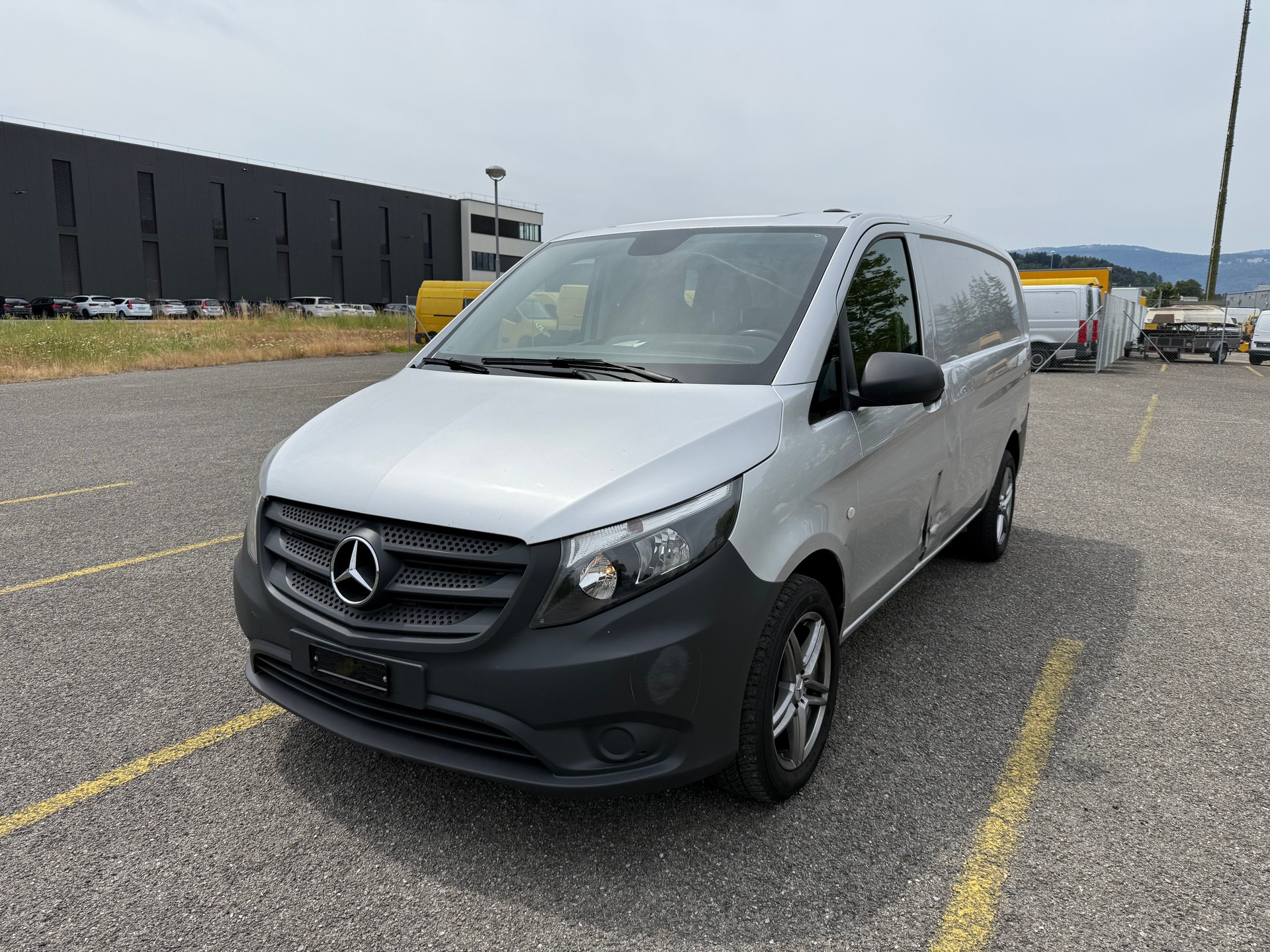 MERCEDES-BENZ Vito 119 CDI Lang 4Matic 7G-Tronic-image-0