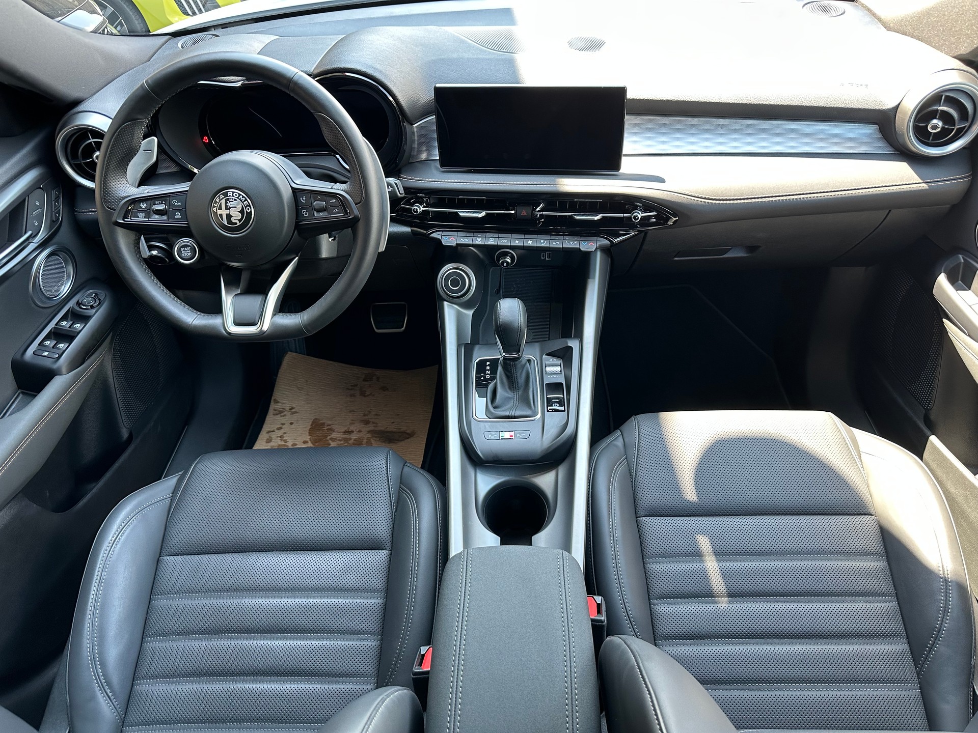 ALFA ROMEO Tonale 1.5 48V Hybrid Veloce Premium Tech-image-4