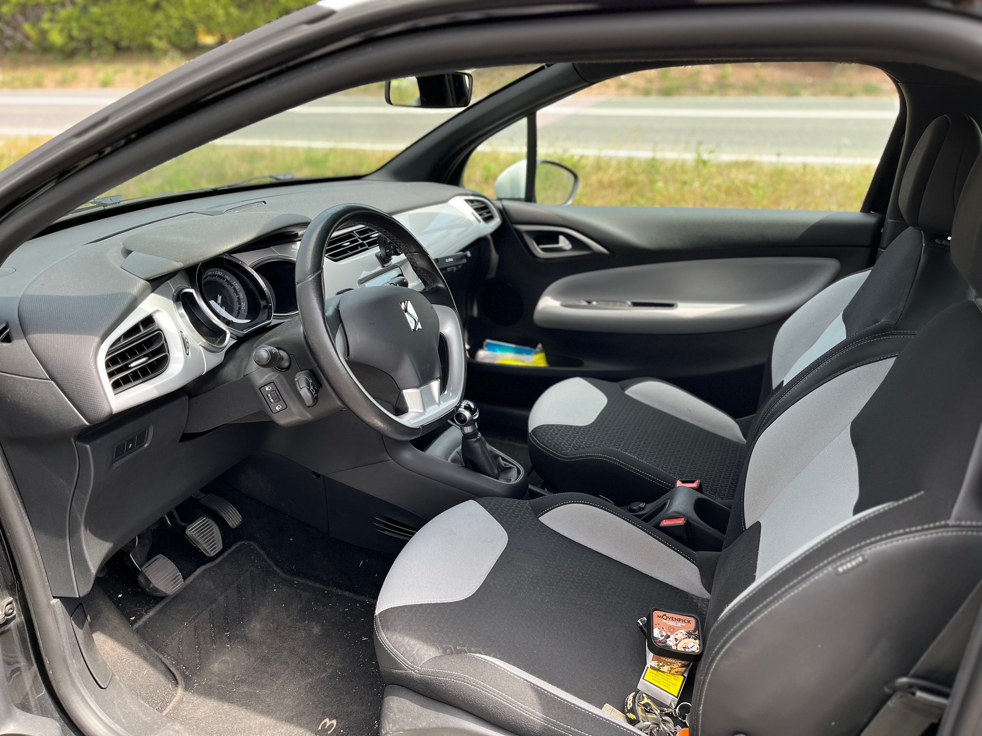DS AUTOMOBILES 1.2 PureTech Eye Tech-image-2