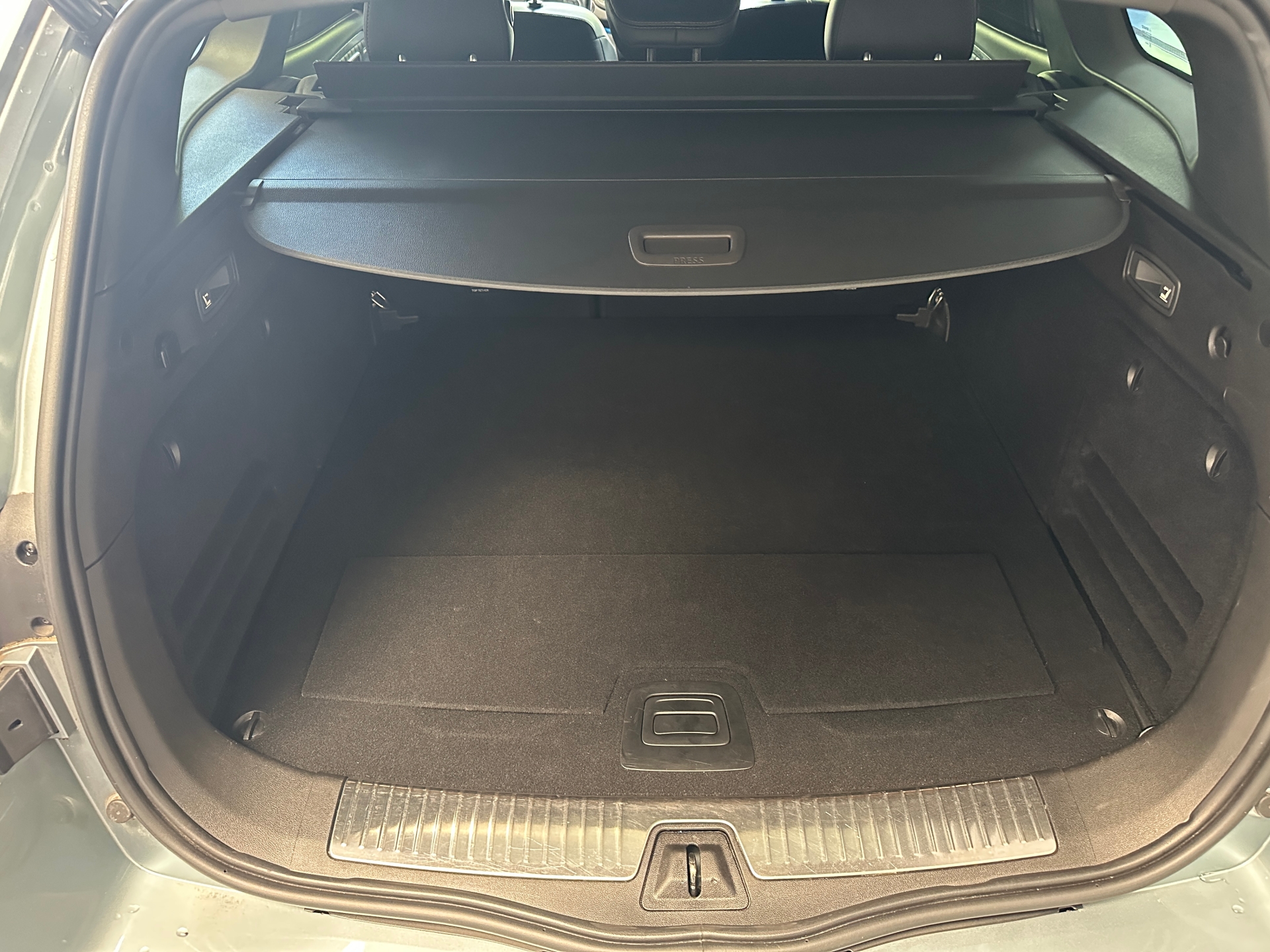 RENAULT Talisman Grandtour 1.8 TCe Ini-image-11