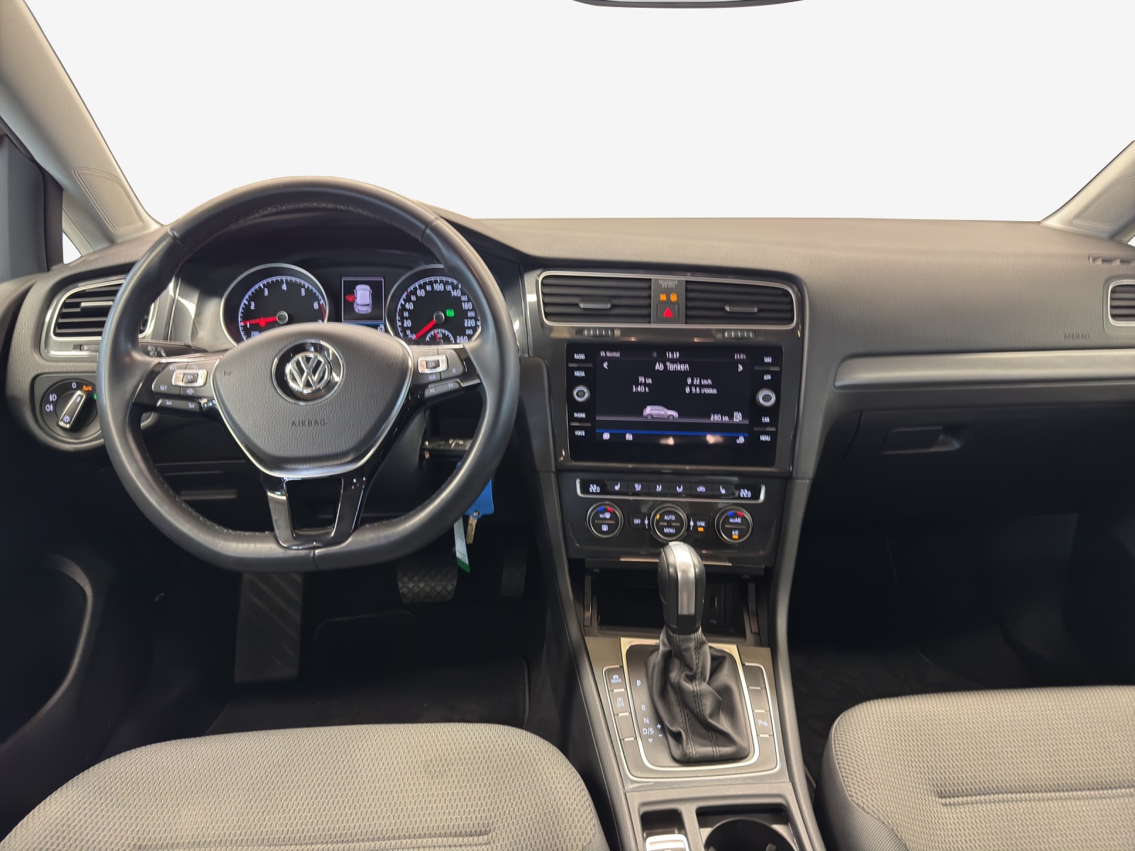 VW Golf 1.5 TSI EVO Comfortline DSG-image-8