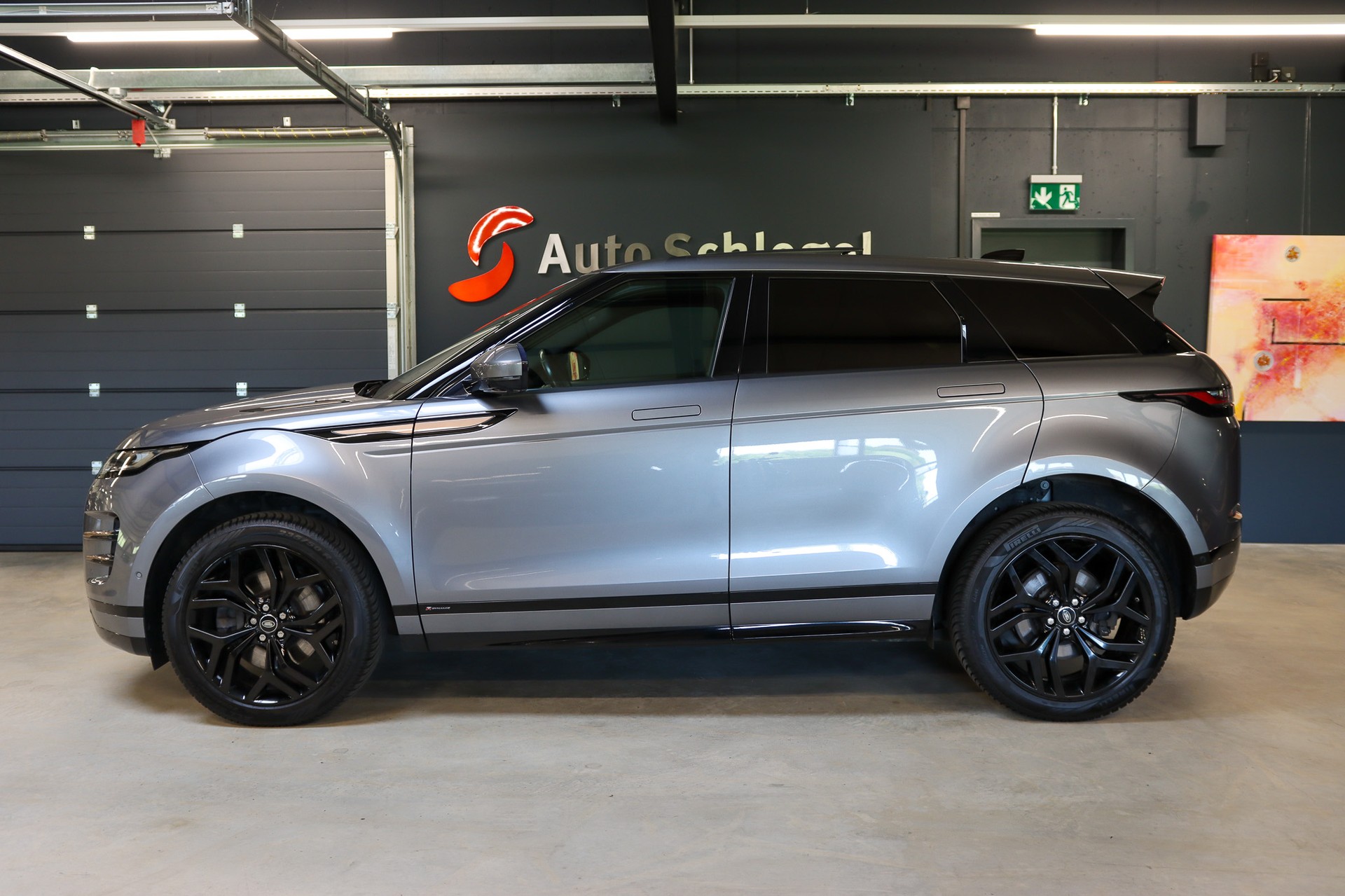 LAND ROVER Range Rover Evoque R-Dynamic D 240 SE AT9-image-2