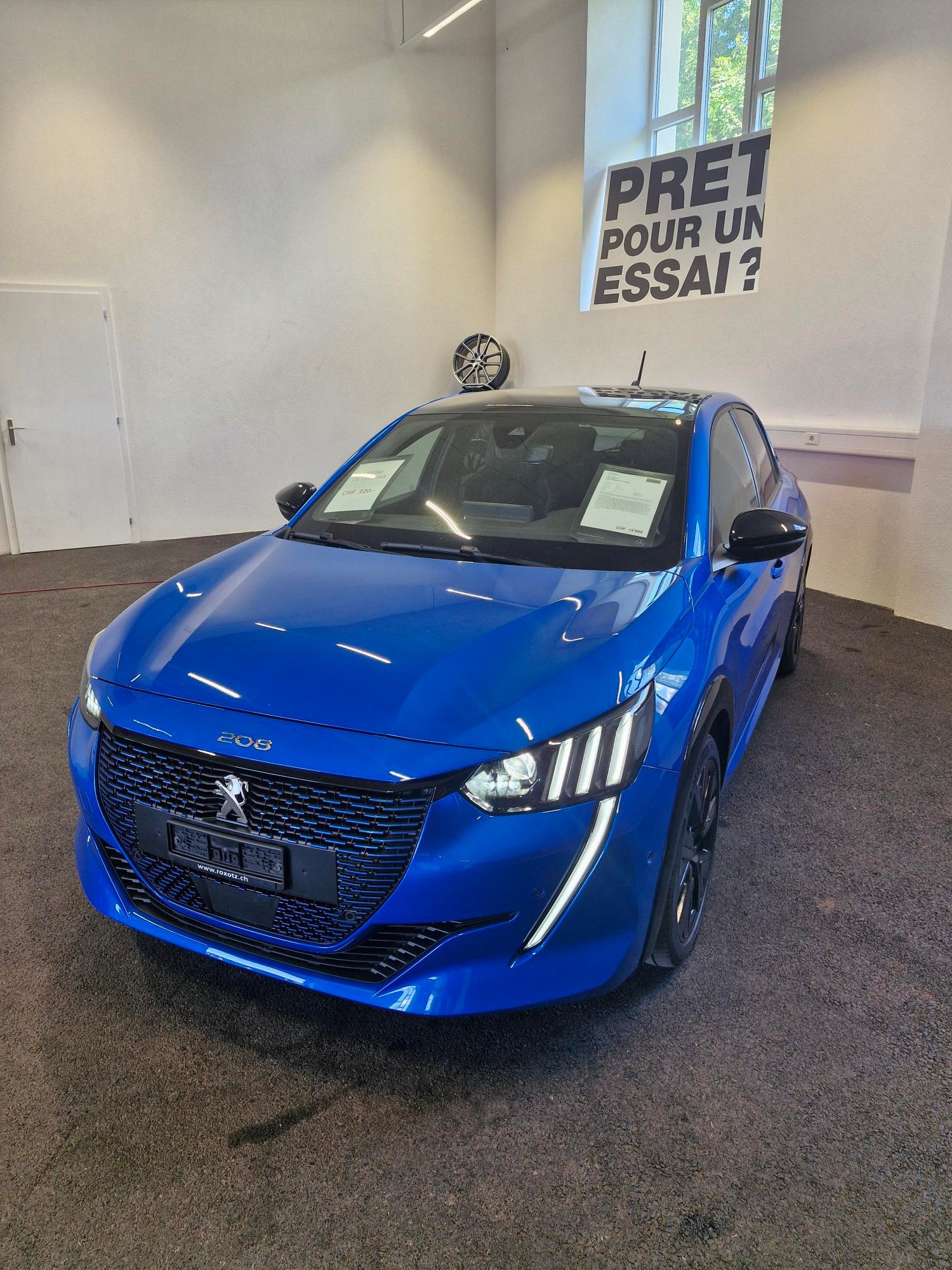 PEUGEOT 208 Elektrik GT Pack-image-0