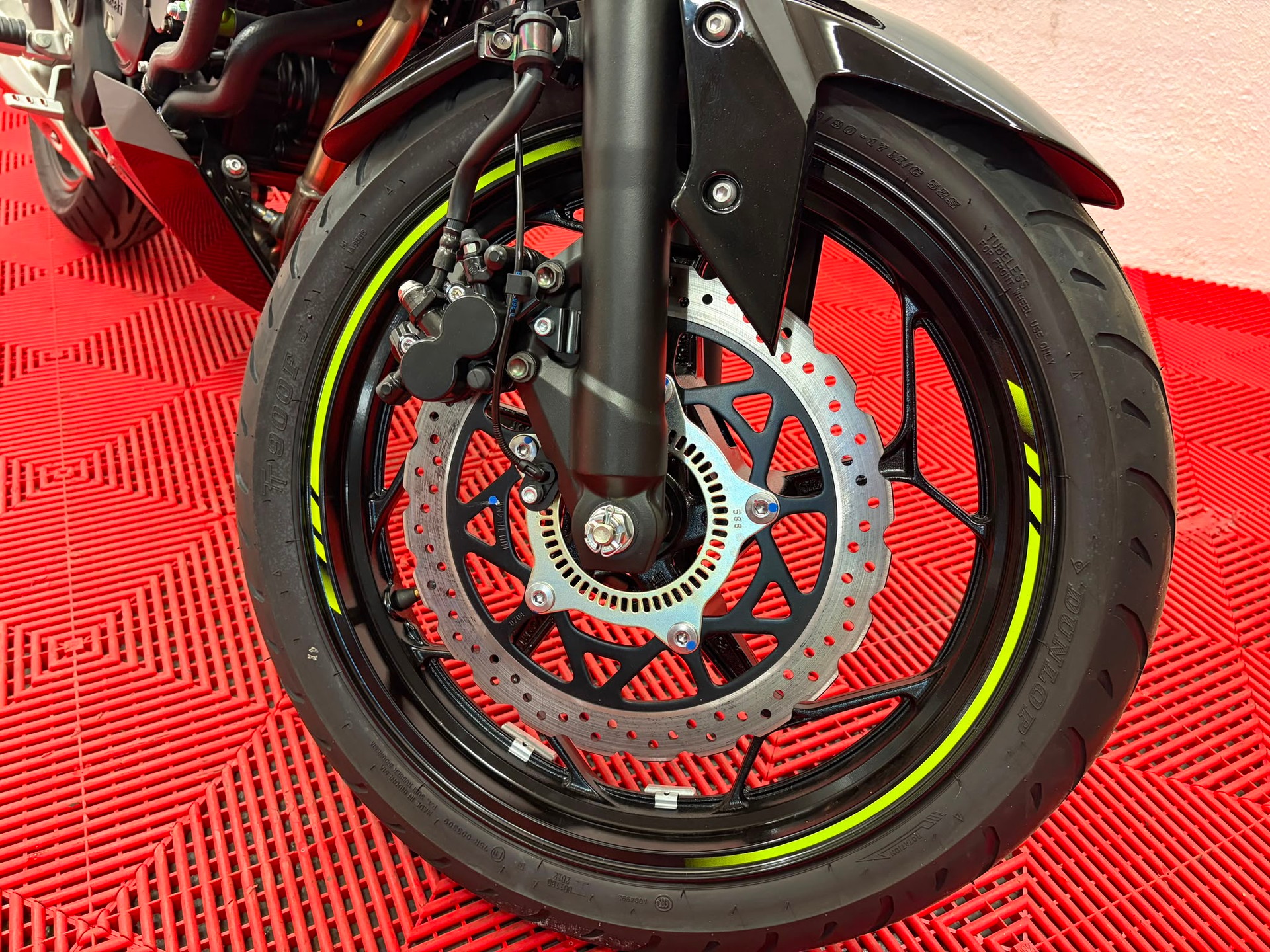 KAWASAKI Z 125-image-8