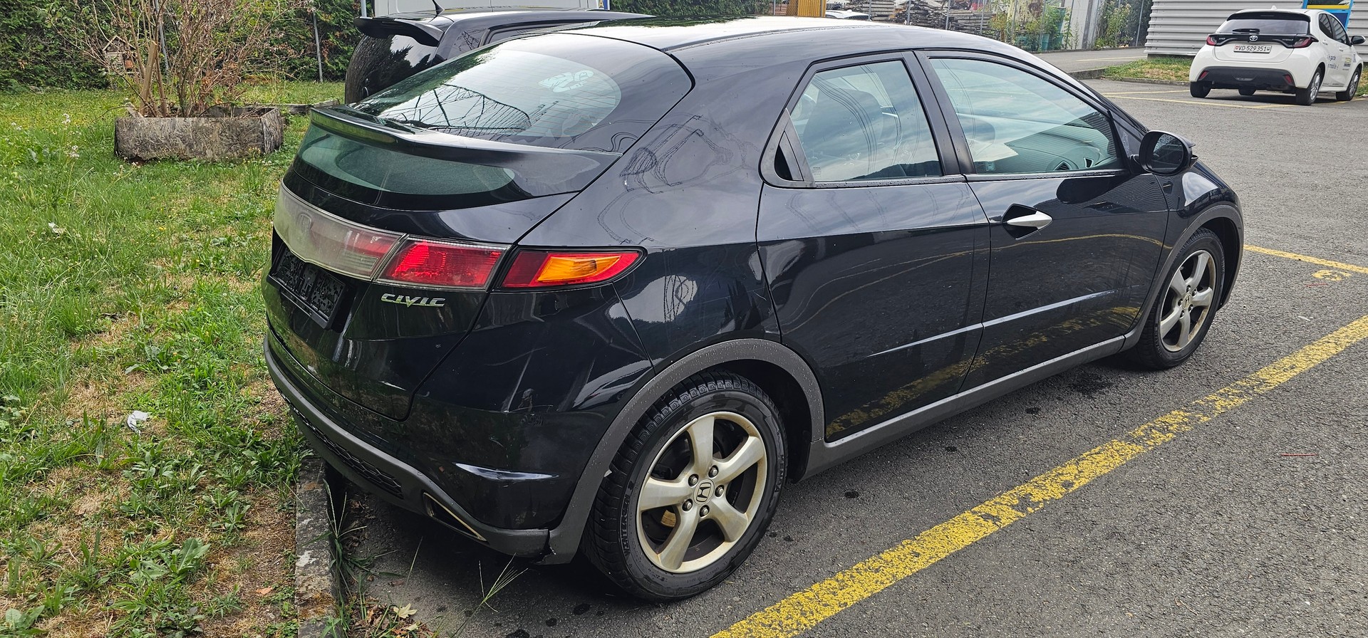 HONDA Civic 1.8i Comfort-image-2