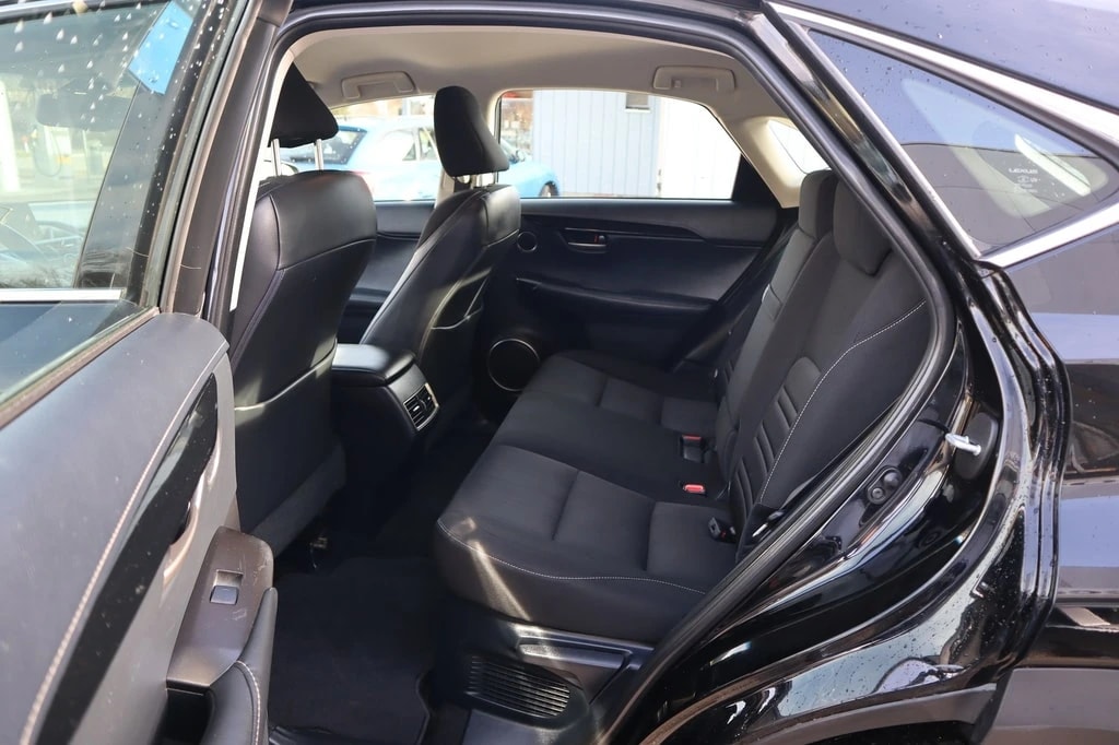 LEXUS NX 300h comfort E-Four Automatic ** RF-Kamera ** Grosses Navigationsystem ** Frisch Ab MFK & Serviceic-image-11