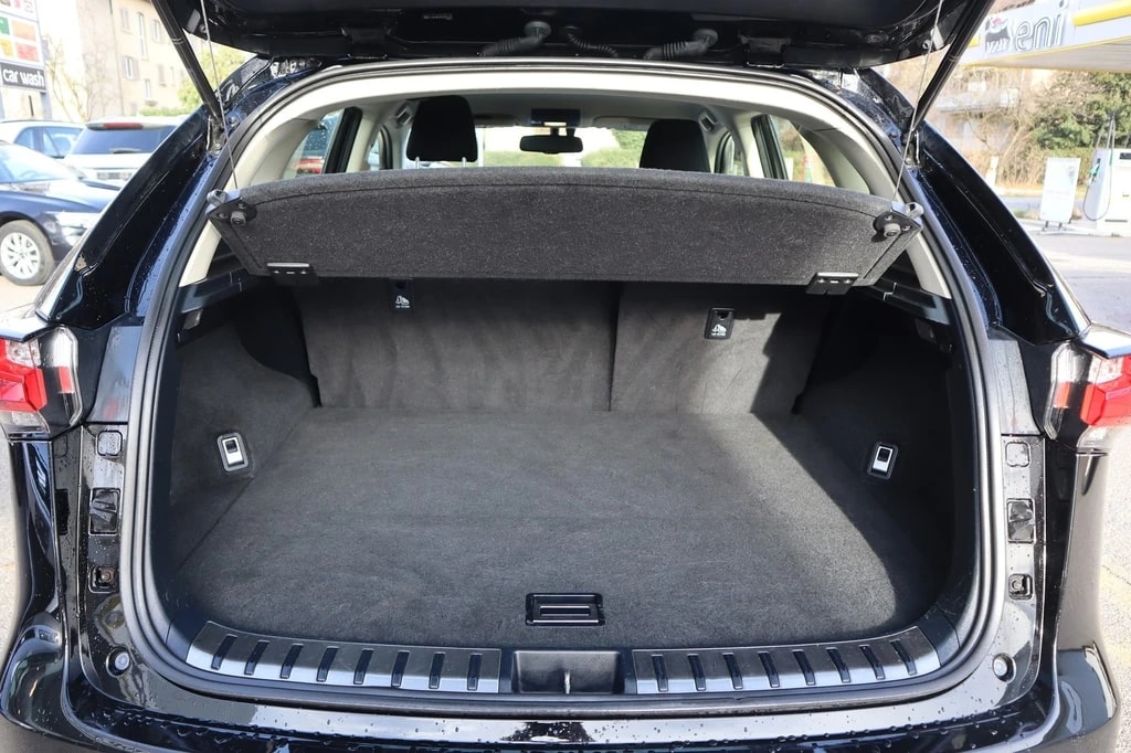 LEXUS NX 300h comfort E-Four Automatic ** RF-Kamera ** Grosses Navigationsystem ** Frisch Ab MFK & Serviceic-image-6
