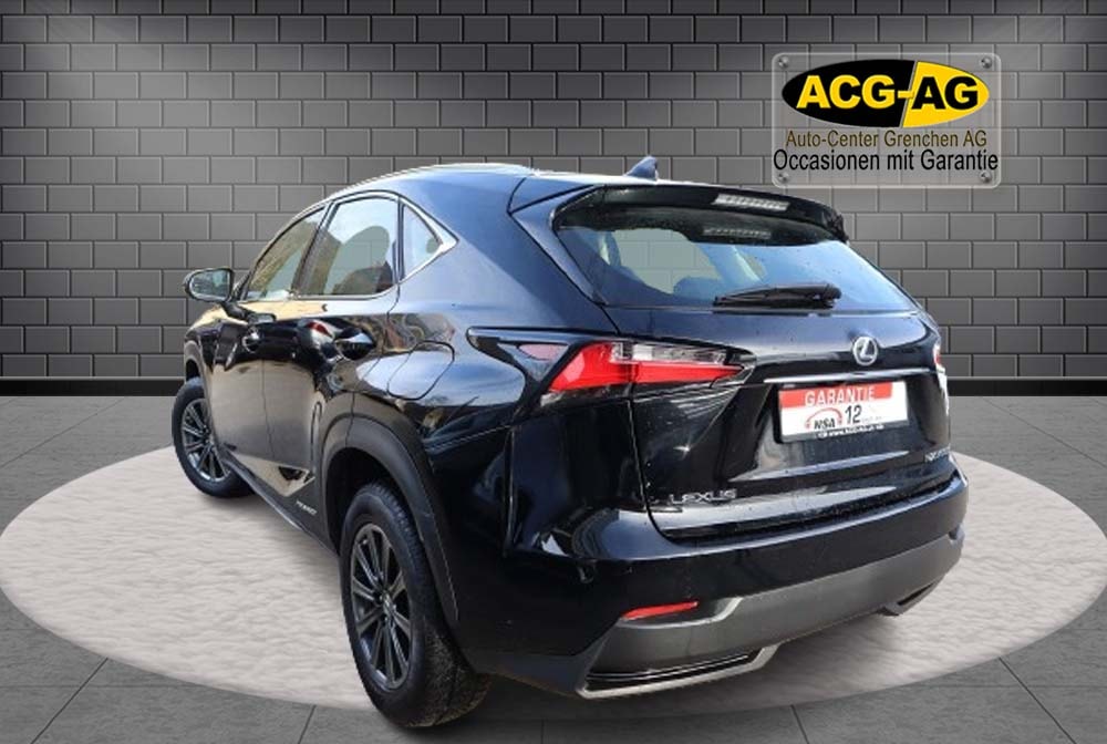 LEXUS NX 300h comfort E-Four Automatic ** RF-Kamera ** Grosses Navigationsystem ** Frisch Ab MFK & Serviceic-image-3