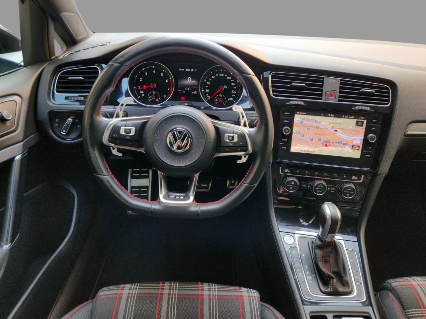 VW Golf 2.0 TSI GTI DSG-image-9