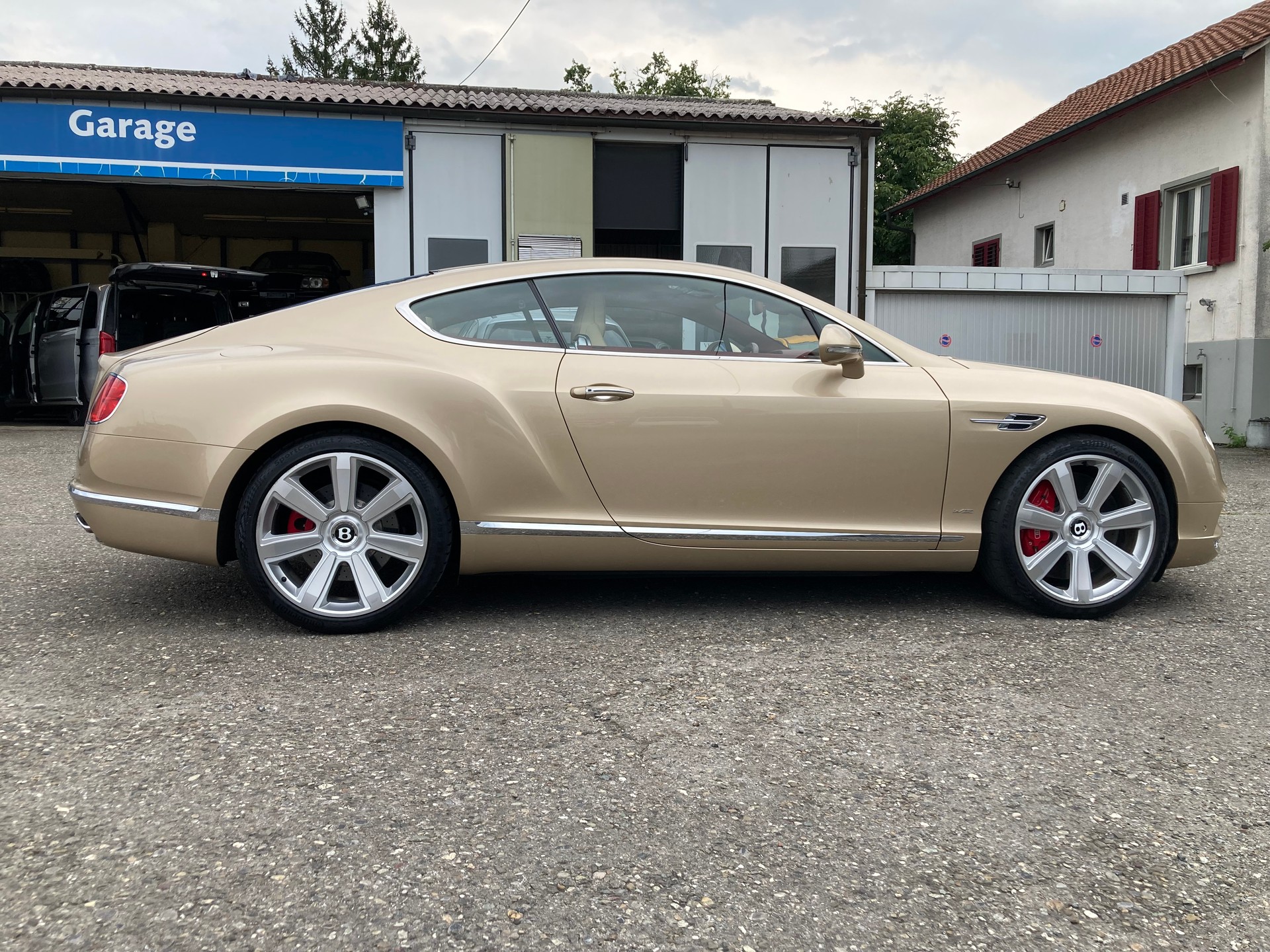 BENTLEY Continental GT 6.0 W12-image-6