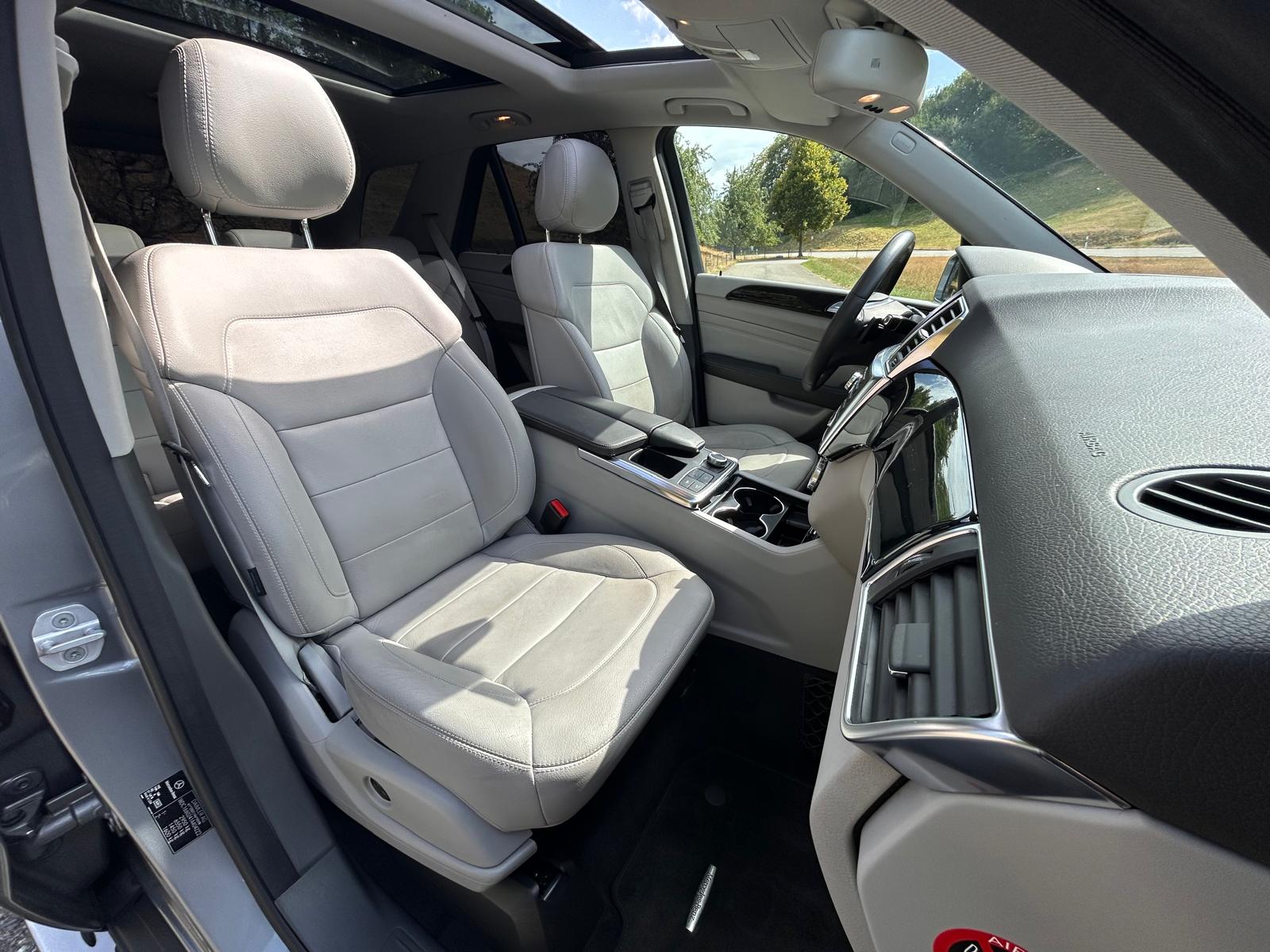 MERCEDES-BENZ ML 350 BlueTEC Executive 4Matic 7G-Tronic-image-12