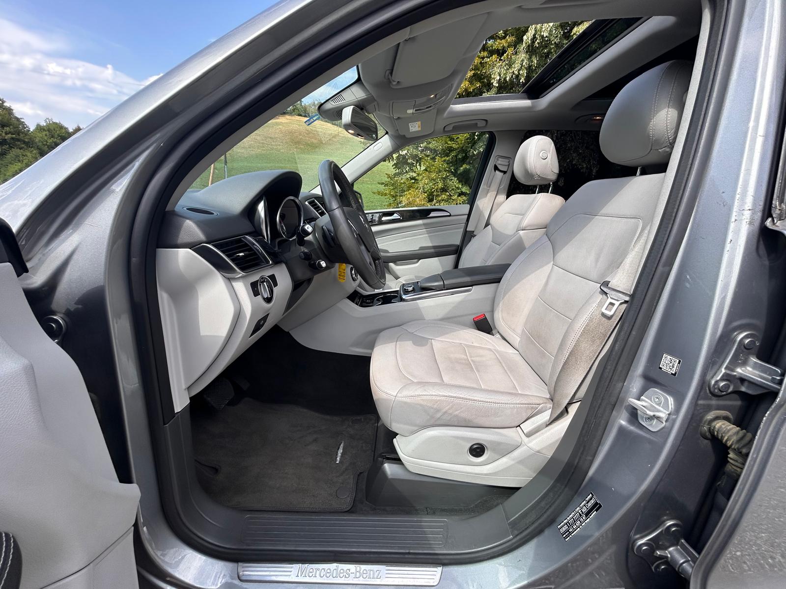 MERCEDES-BENZ ML 350 BlueTEC Executive 4Matic 7G-Tronic-image-14