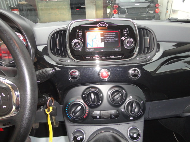 FIAT 500 0.9 Twinair Turbo Lounge-image-10