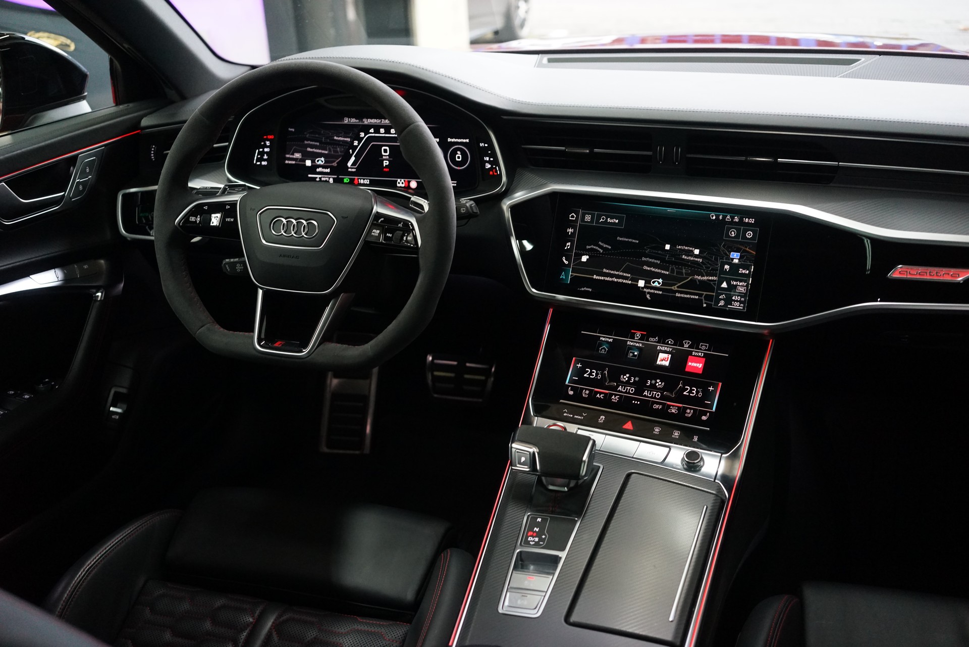 AUDI RS6 Avant 4.0 TFSI V8 quattro / Tango-Rot **-image-28