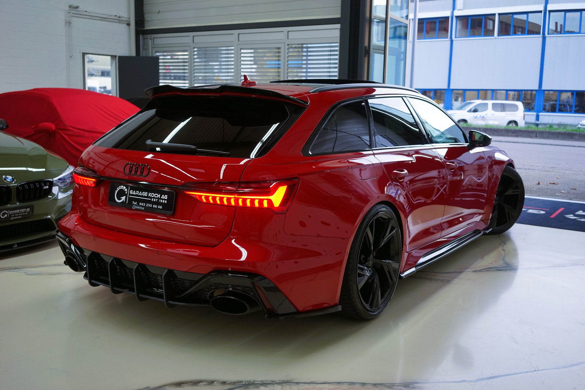AUDI RS6 Avant 4.0 TFSI V8 quattro / Tango-Rot **-image-8