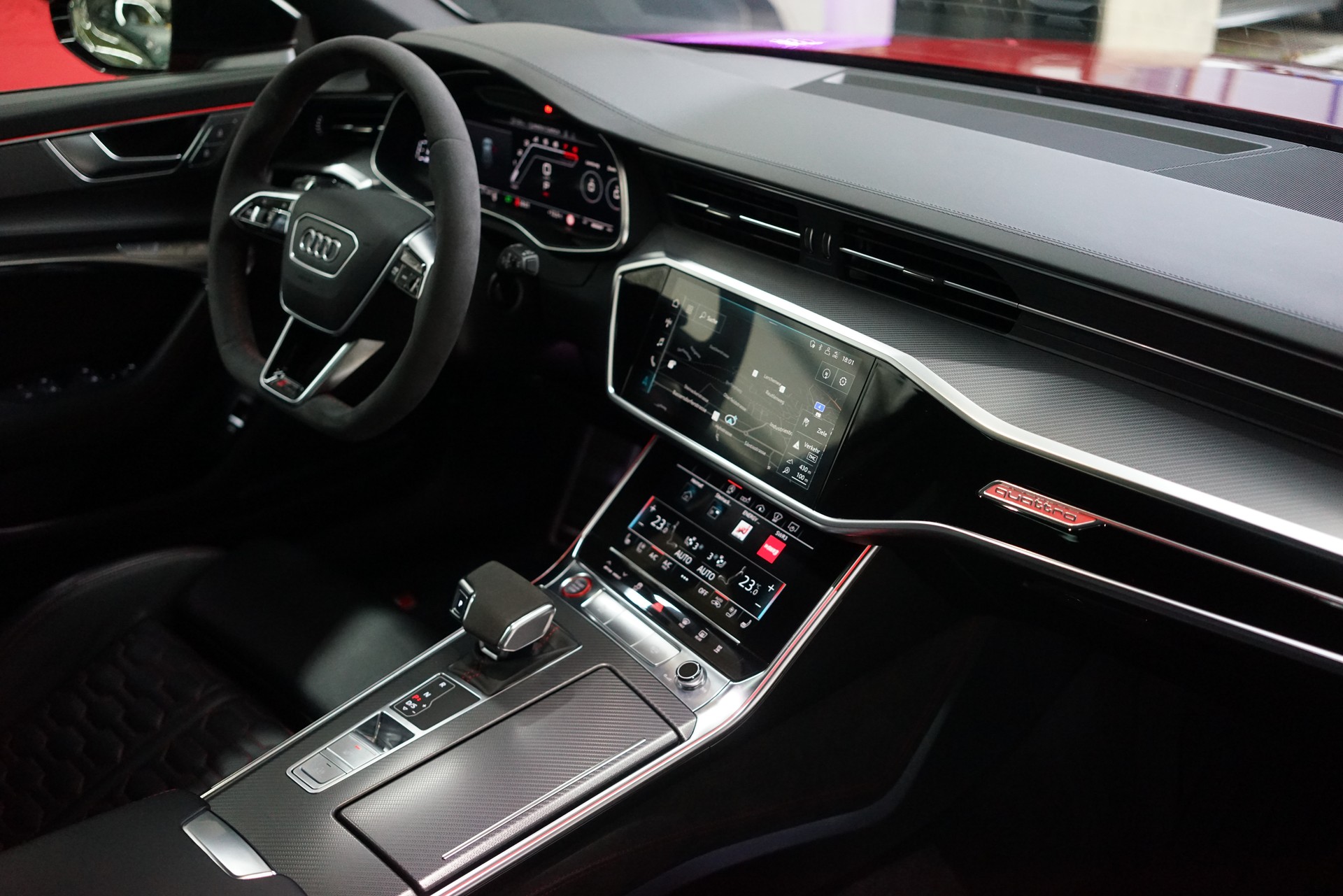 AUDI RS6 Avant 4.0 TFSI V8 quattro / Tango-Rot **-image-27