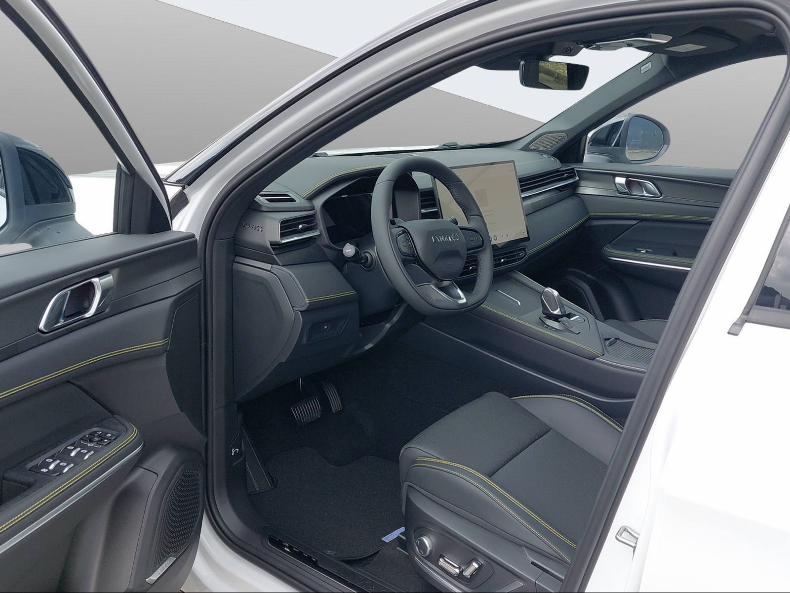 LYNK & CO 01 1.5 PHEV More-image-10