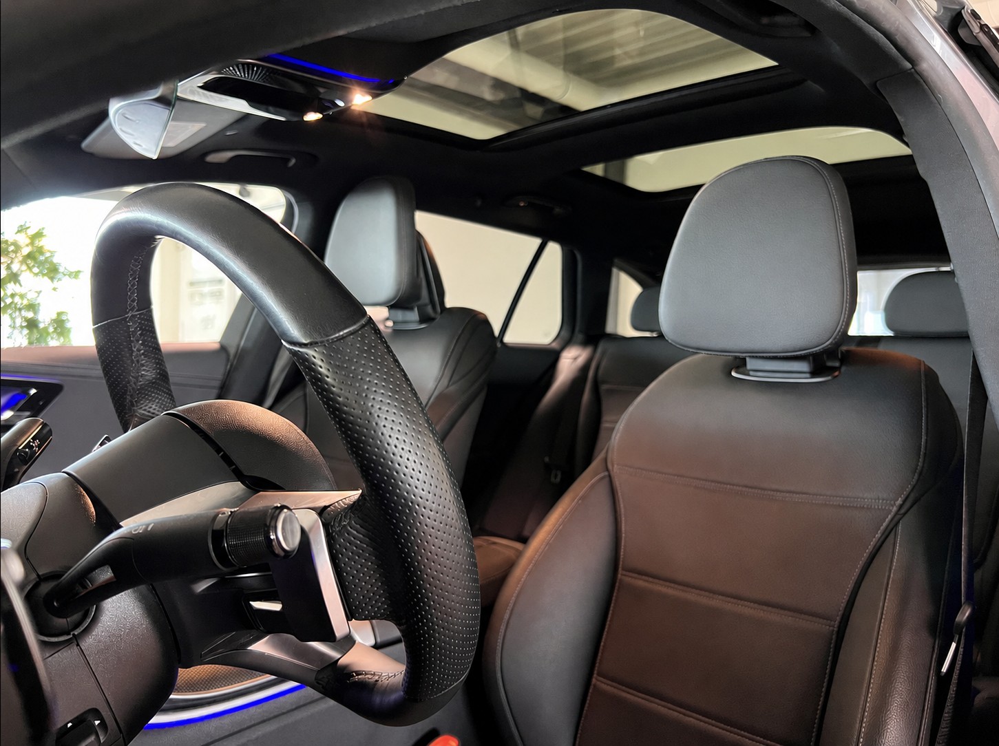 MERCEDES-BENZ C 220 d T 4Matic Swiss Star-image-10