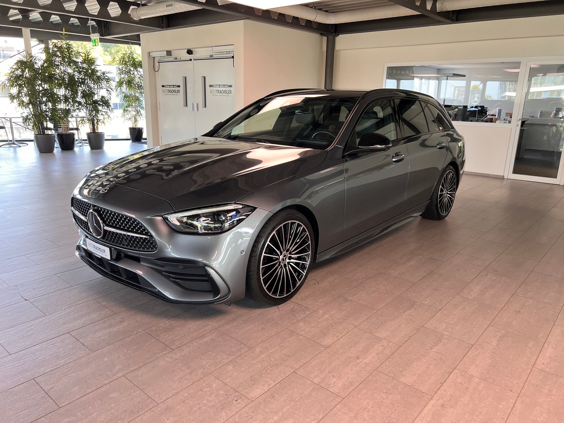 MERCEDES-BENZ C 220 d T 4Matic Swiss Star-image-2