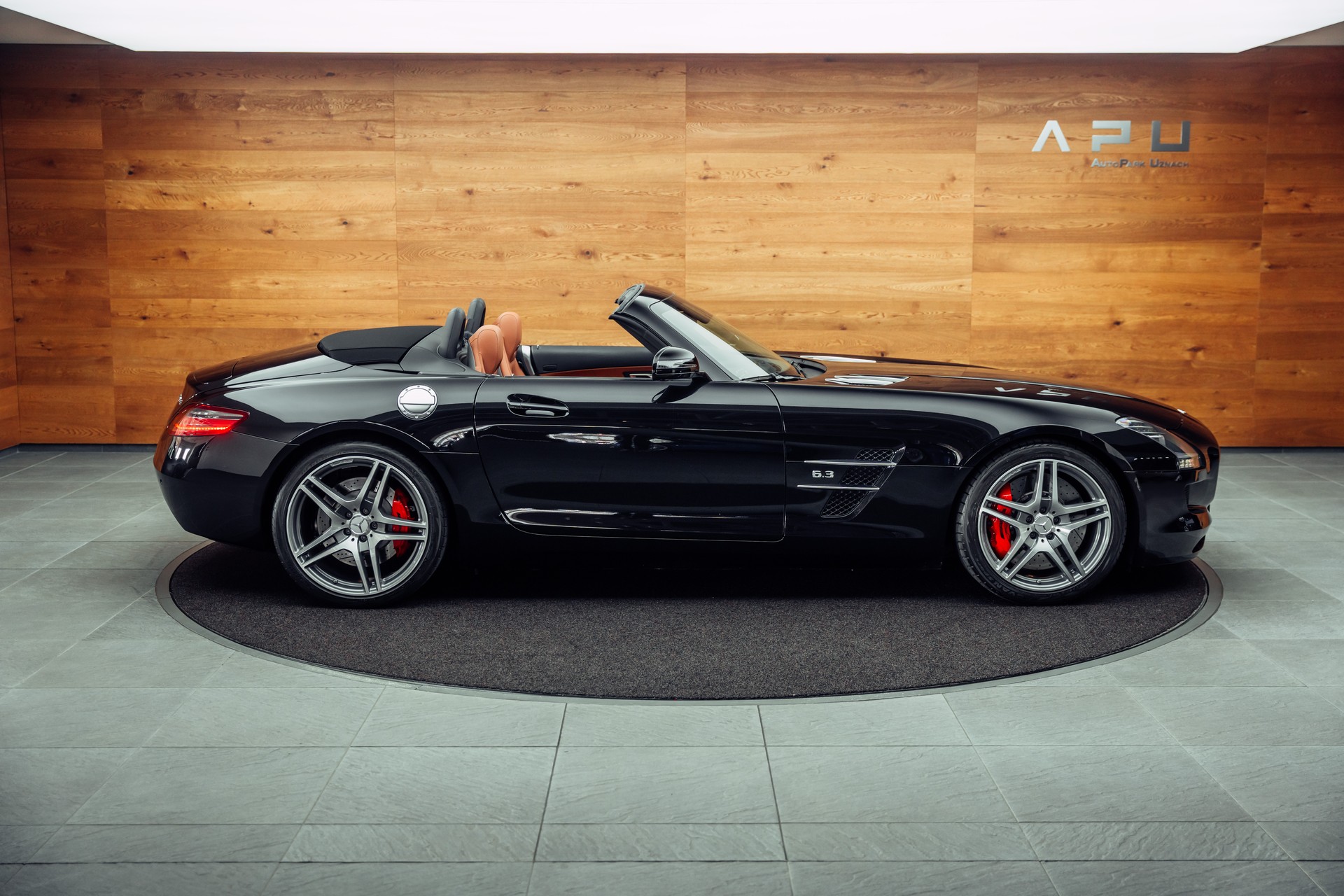 MERCEDES-BENZ SLS 63 AMG Roadster Speedshift-image-8
