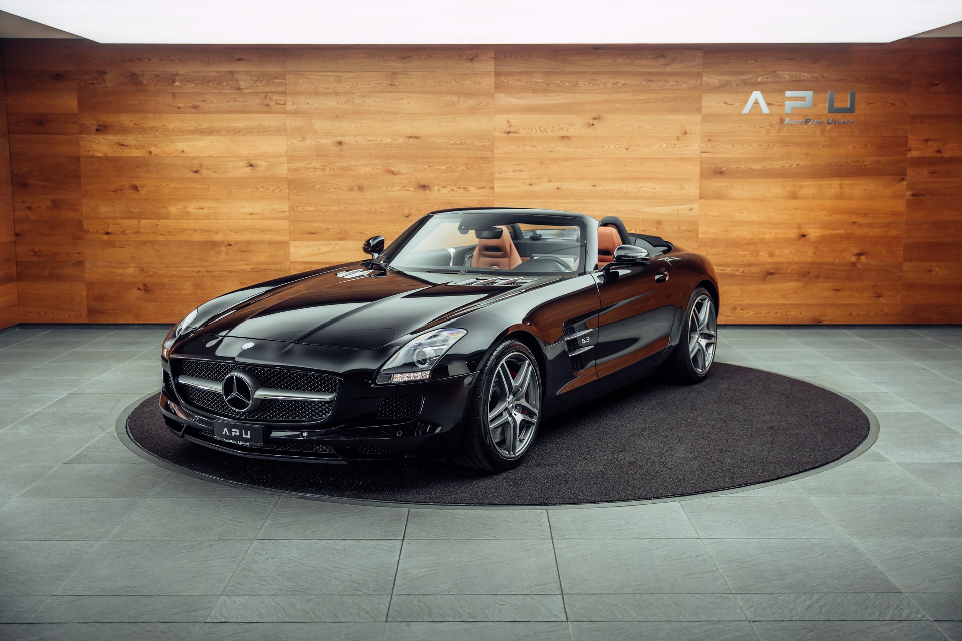 MERCEDES-BENZ SLS 63 AMG Roadster Speedshift-image-3