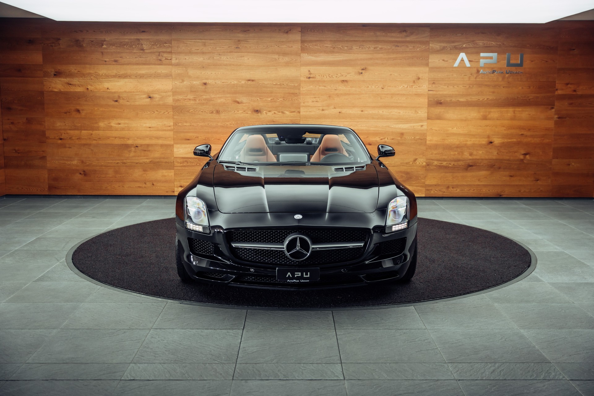 MERCEDES-BENZ SLS 63 AMG Roadster Speedshift-image-19