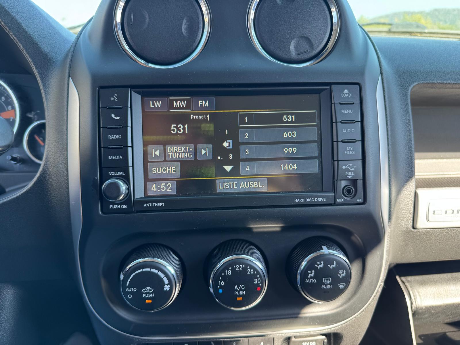 JEEP Compass 2.4 Limited Automatic-image-9