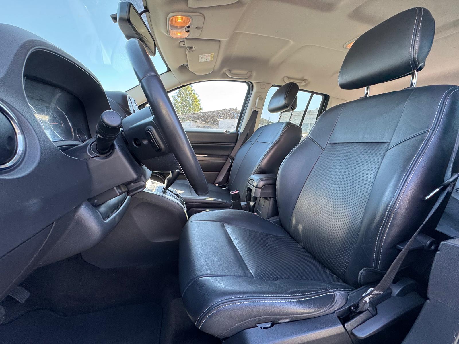 JEEP Compass 2.4 Limited Automatic-image-7