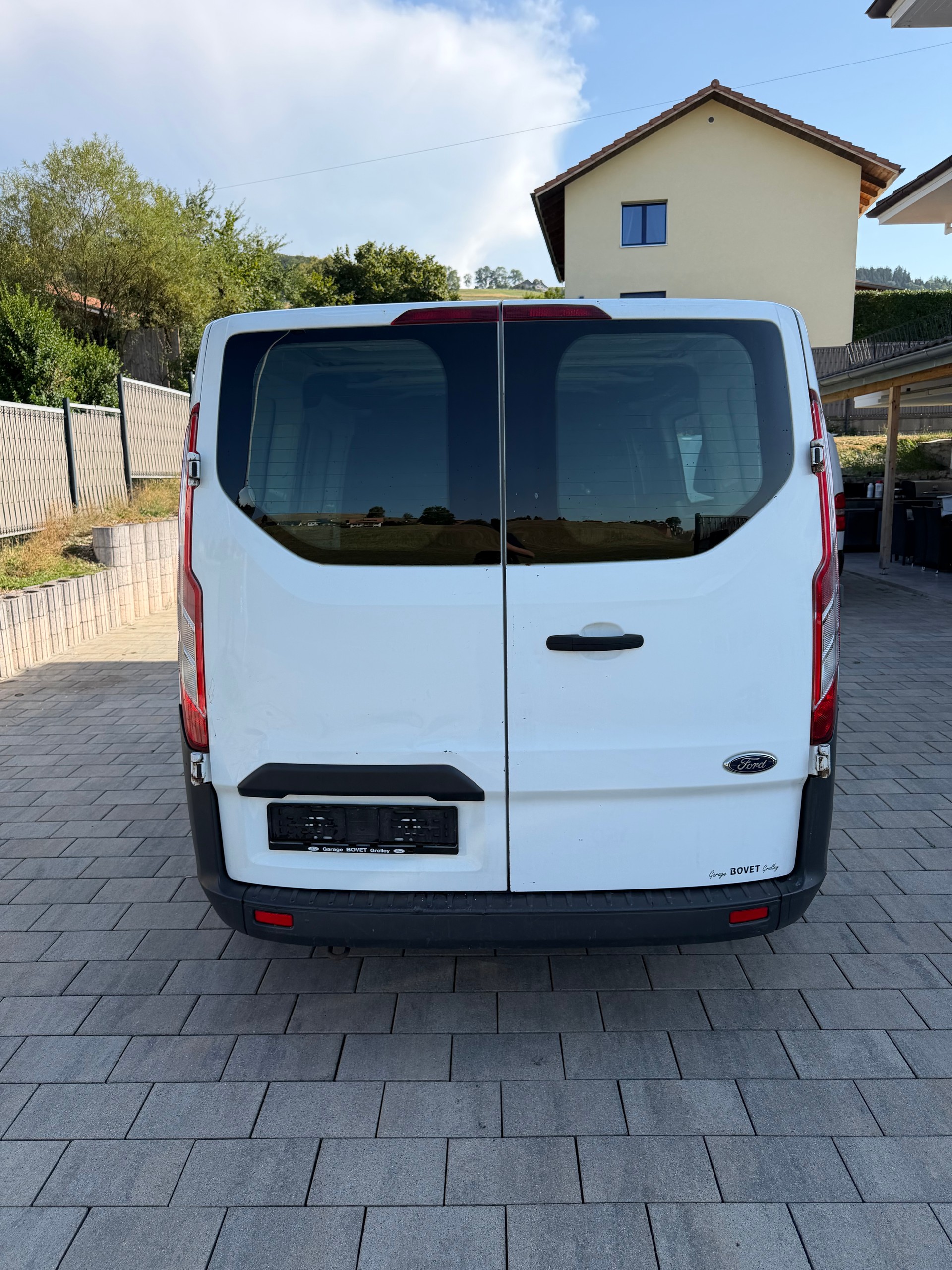FORD Transit Custom Van 250 L1H1 Startup-image-4