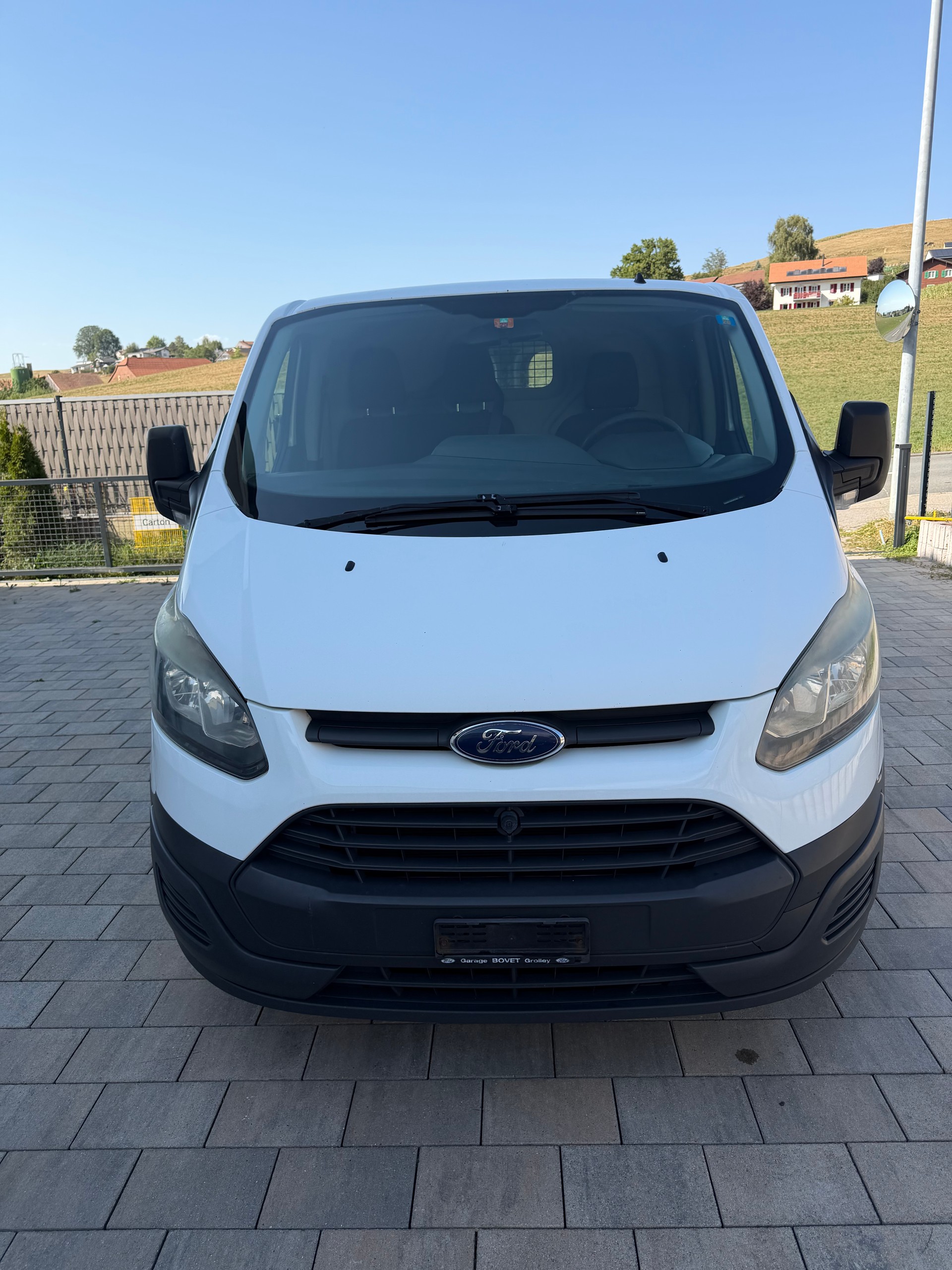 FORD Transit Custom Van 250 L1H1 Startup-image-0